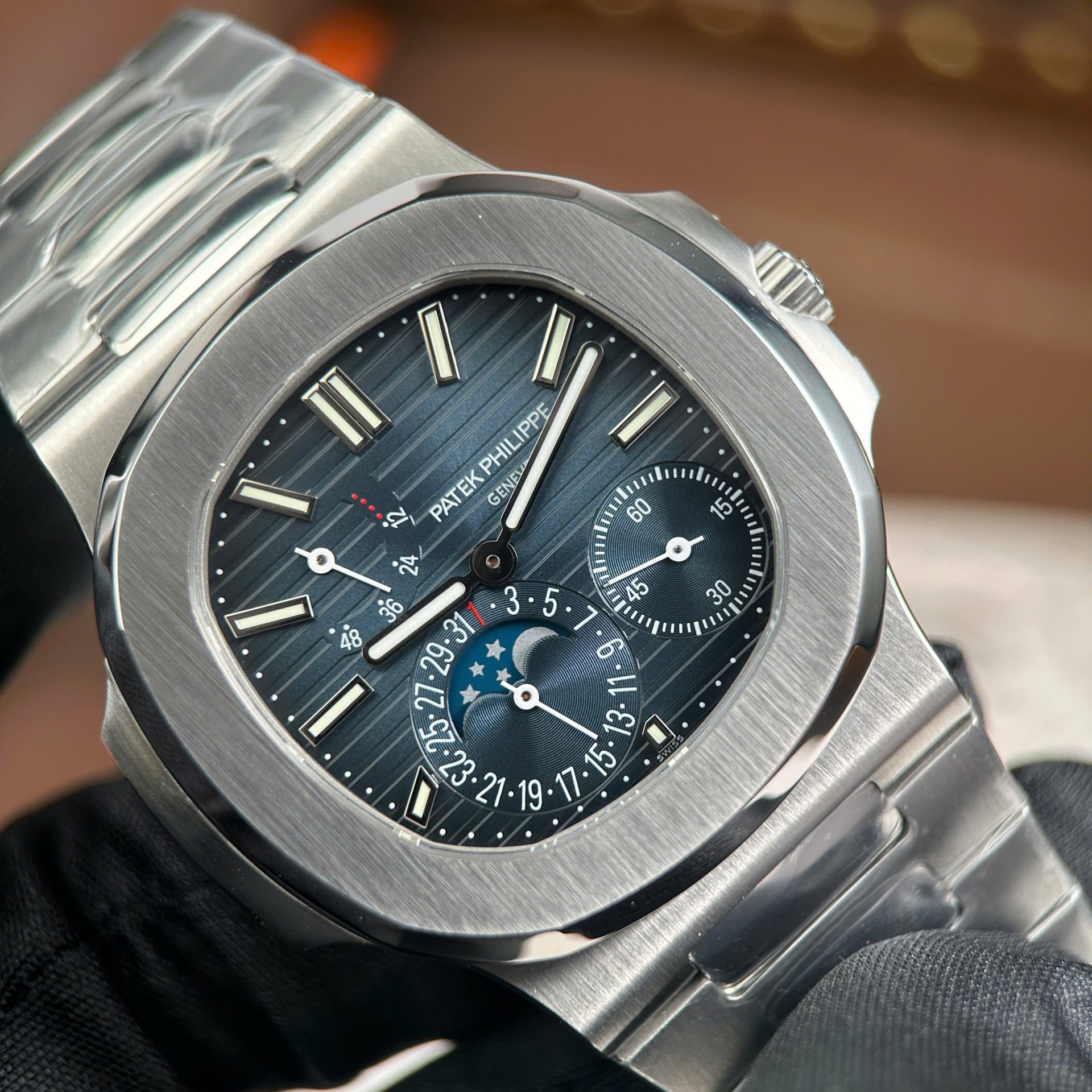 Patek Philippe Nautilus 5712 Replica Watches Blue Dial Metal Wire PPF Factory Version 3 40mm - Top club
