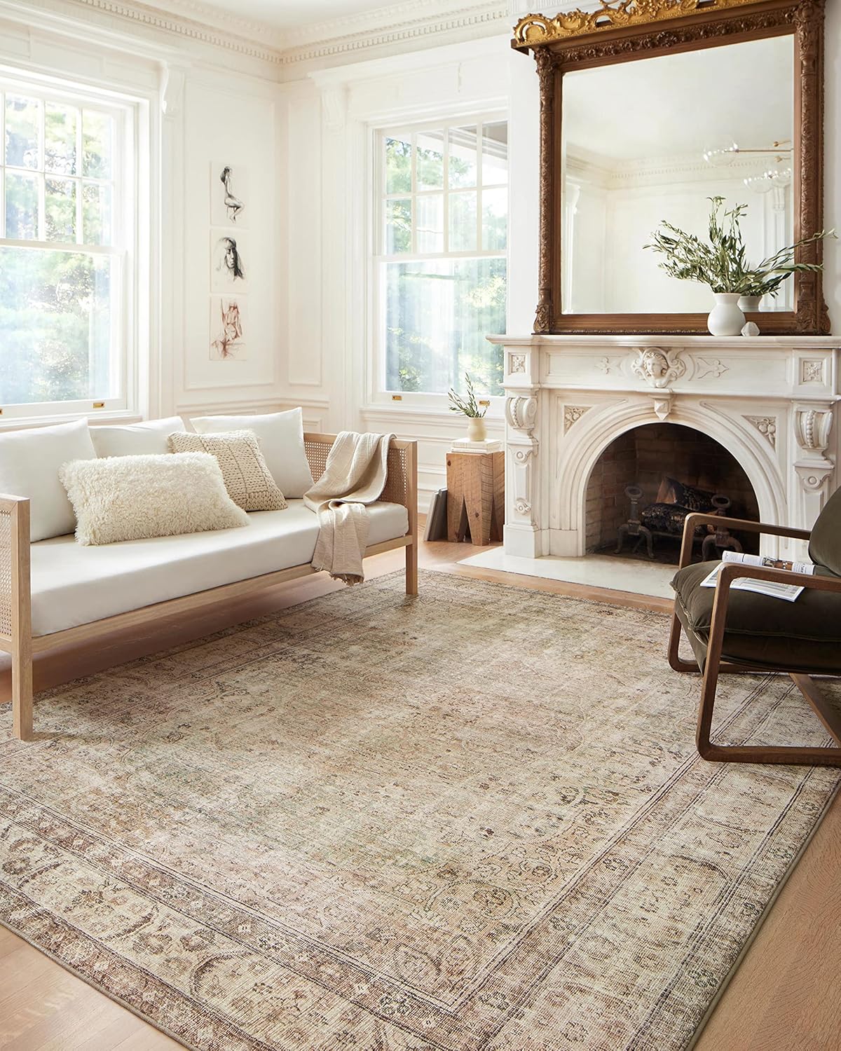 Loloi Margot Collection MAT-01 Antique/Sage 7'-6