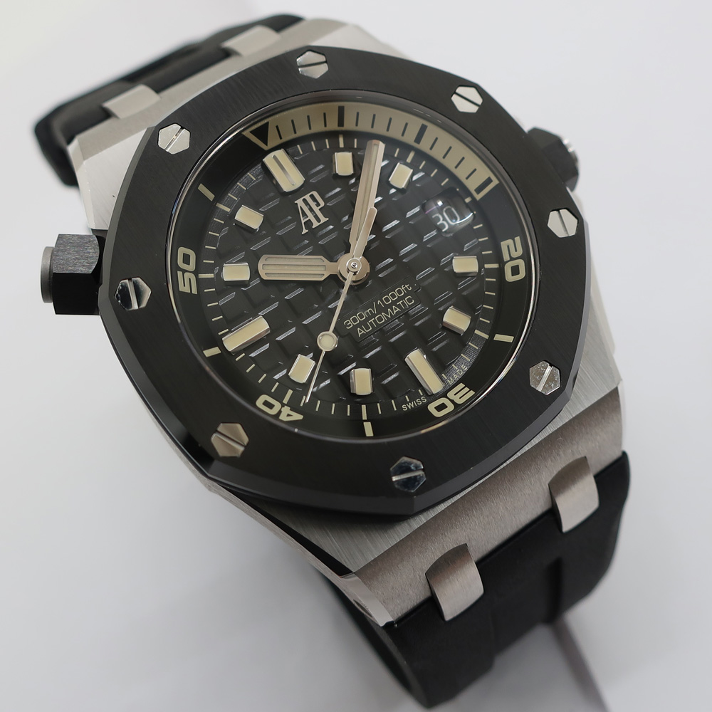 Audemars piguet Royal Oak Offshore Series 15720CN.OO.A002CA.01(1:1 replica) - Top club