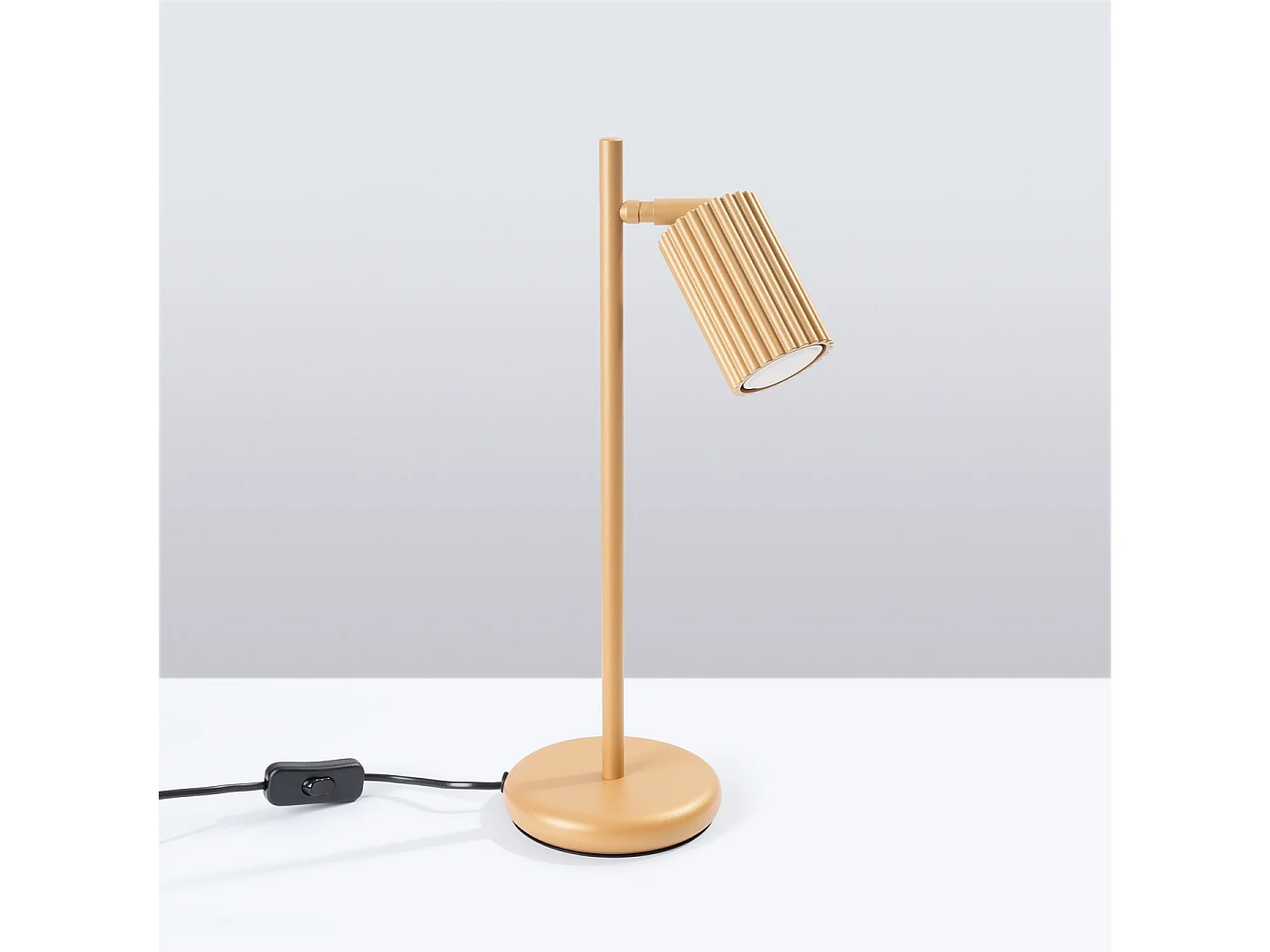 Lampe De Bureau Karbon Minimaliste En Aluminium - 1 Sources Lumineuses - L.14,5 X H.43 Cm - Doré
