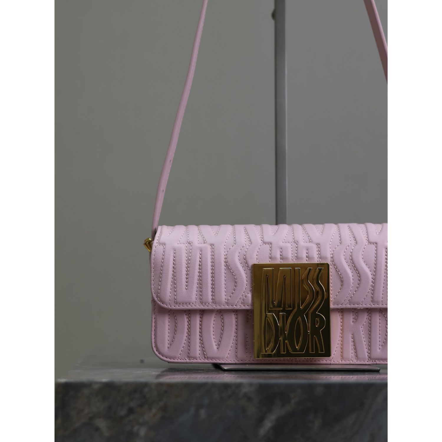 Miss Dior Flap Bag Pale Pink For Women 22cm/8.5in – M2610UBOS_M05N1:1High-quality replica