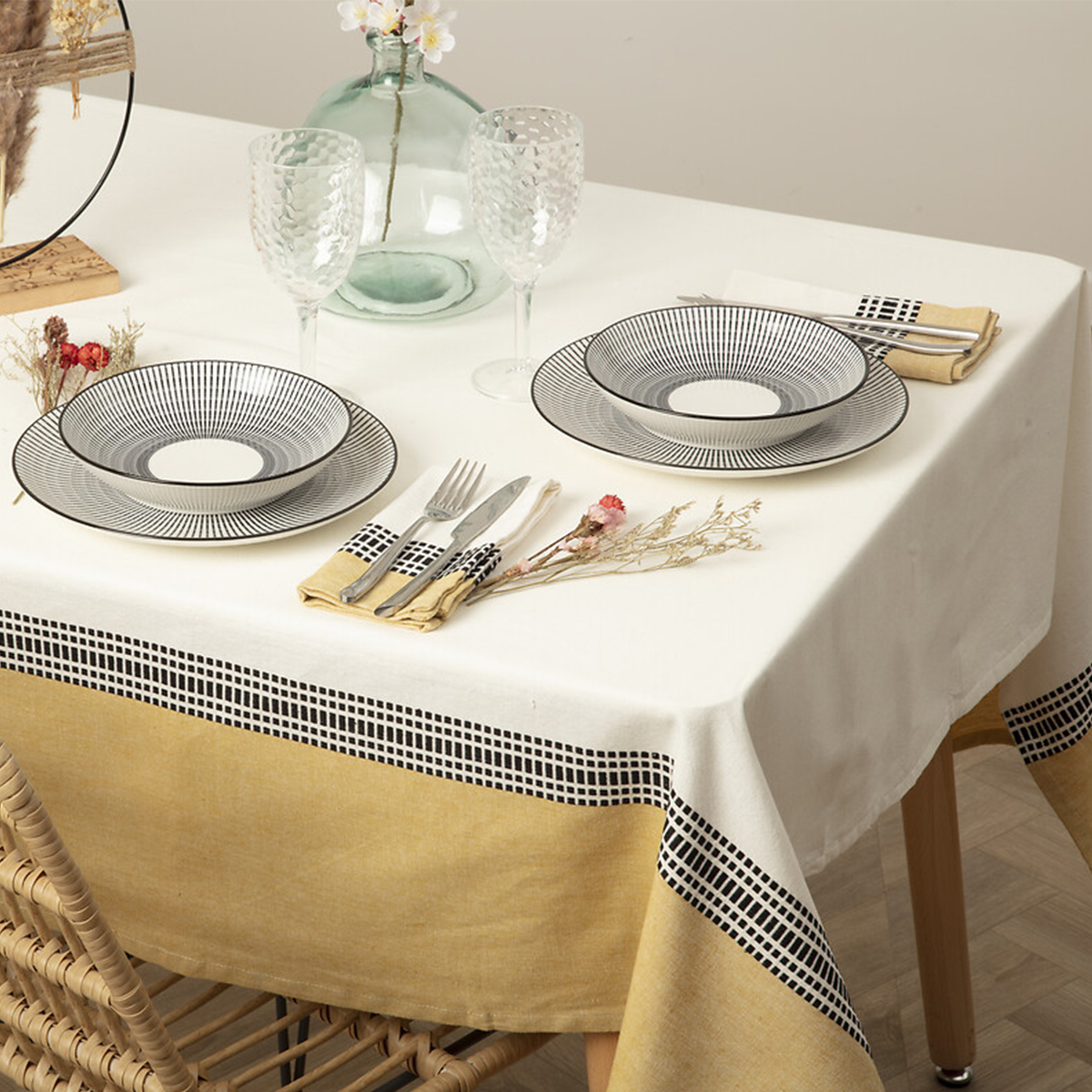 Tablecloth "Dolly", cotton White, 250x150 cm