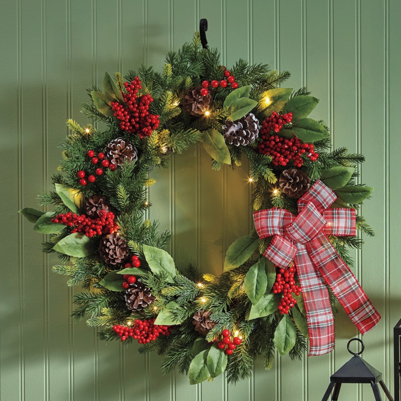 Lit Pinecone and Berry Christmas Wreath - MIDNIGHT VELVET CATALOG