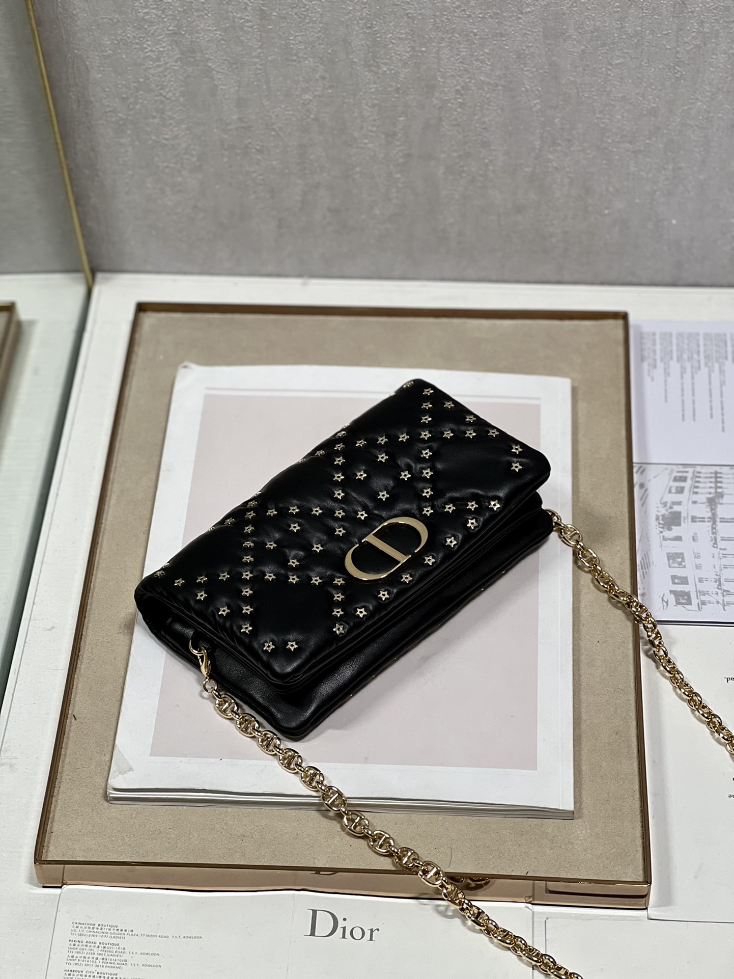 Caro Macrocannage Pouch Black/White For Women 7.5in/19.5cm S5135BNHH_M9001:1High-quality replica