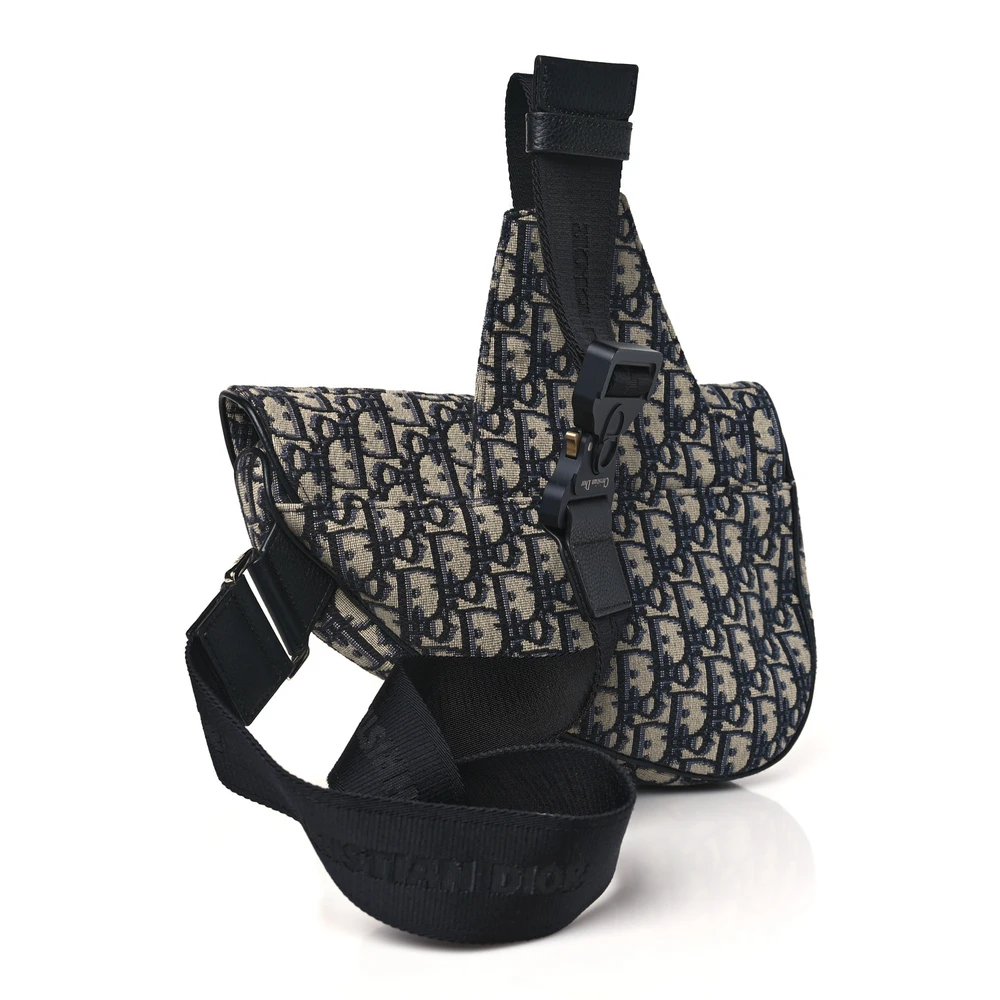 Dior Medium Men’s Saddle Bag Replica – Looks Just Like the Original1:1High-quality replica