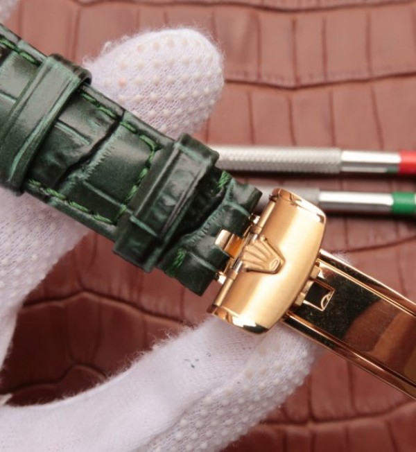 Replica Rolex Day-Date 118138 YG Green Dial Green Leather Strap A2836 - Top club