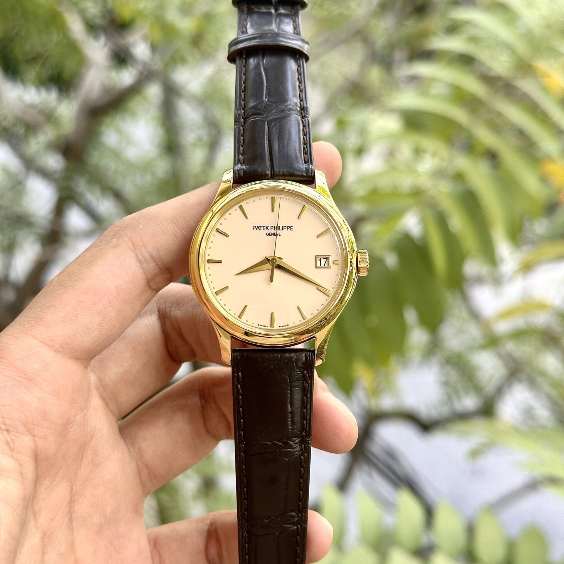 Patek Philippe Calatrava 5227J Replica Watch Leather Strap 3K Factory 39mm - Elite Watch Atelier