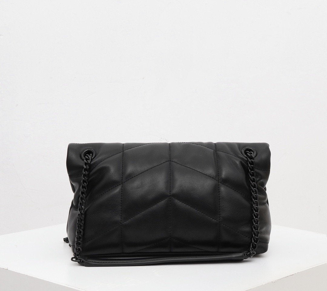 TO – Luxury Edition Bags SLY 1231:1High-quality replica