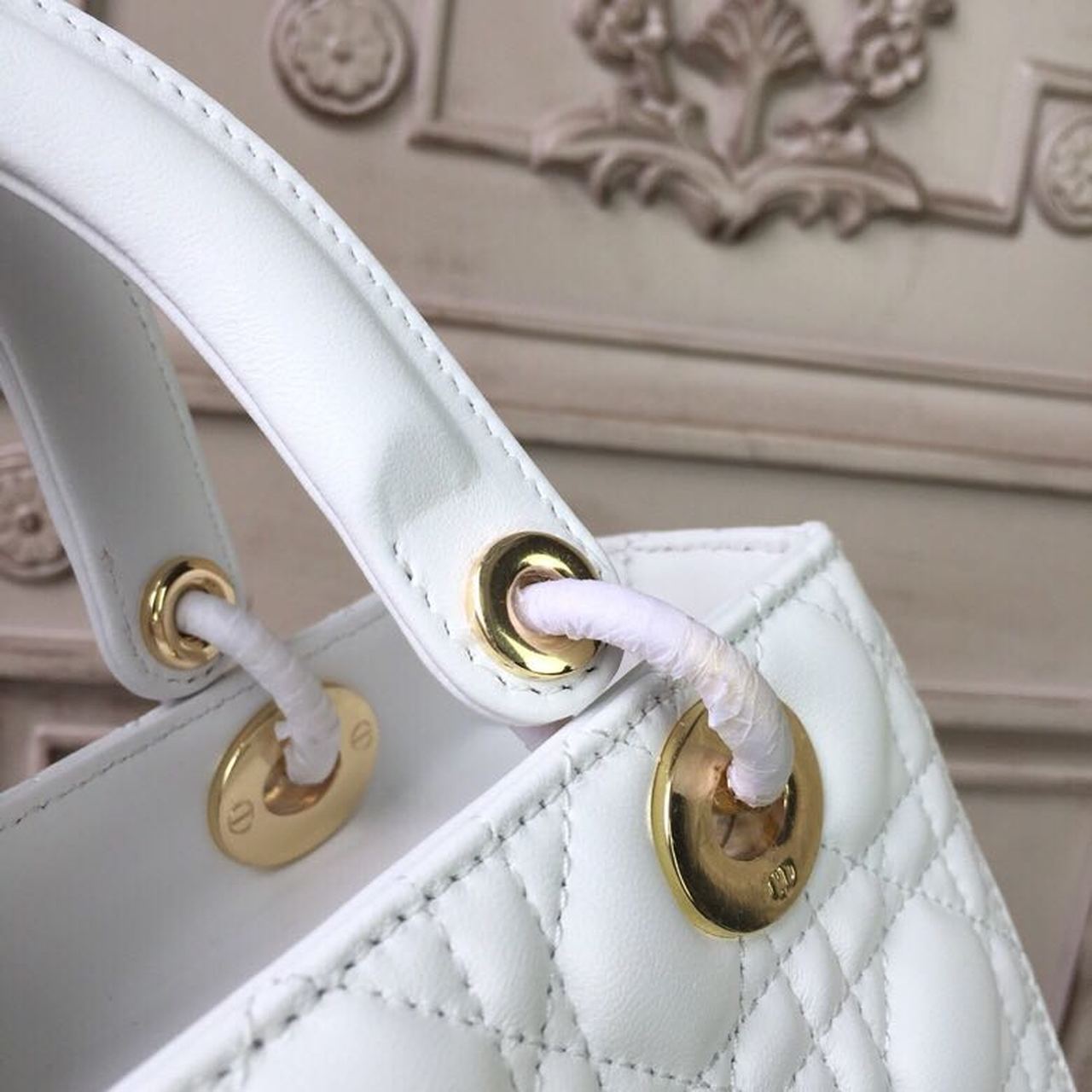 Christian Dior Medium Lady Dior Bag Gold Toned Hardware White For Women 24cm/9in CD1:1High-quality replica