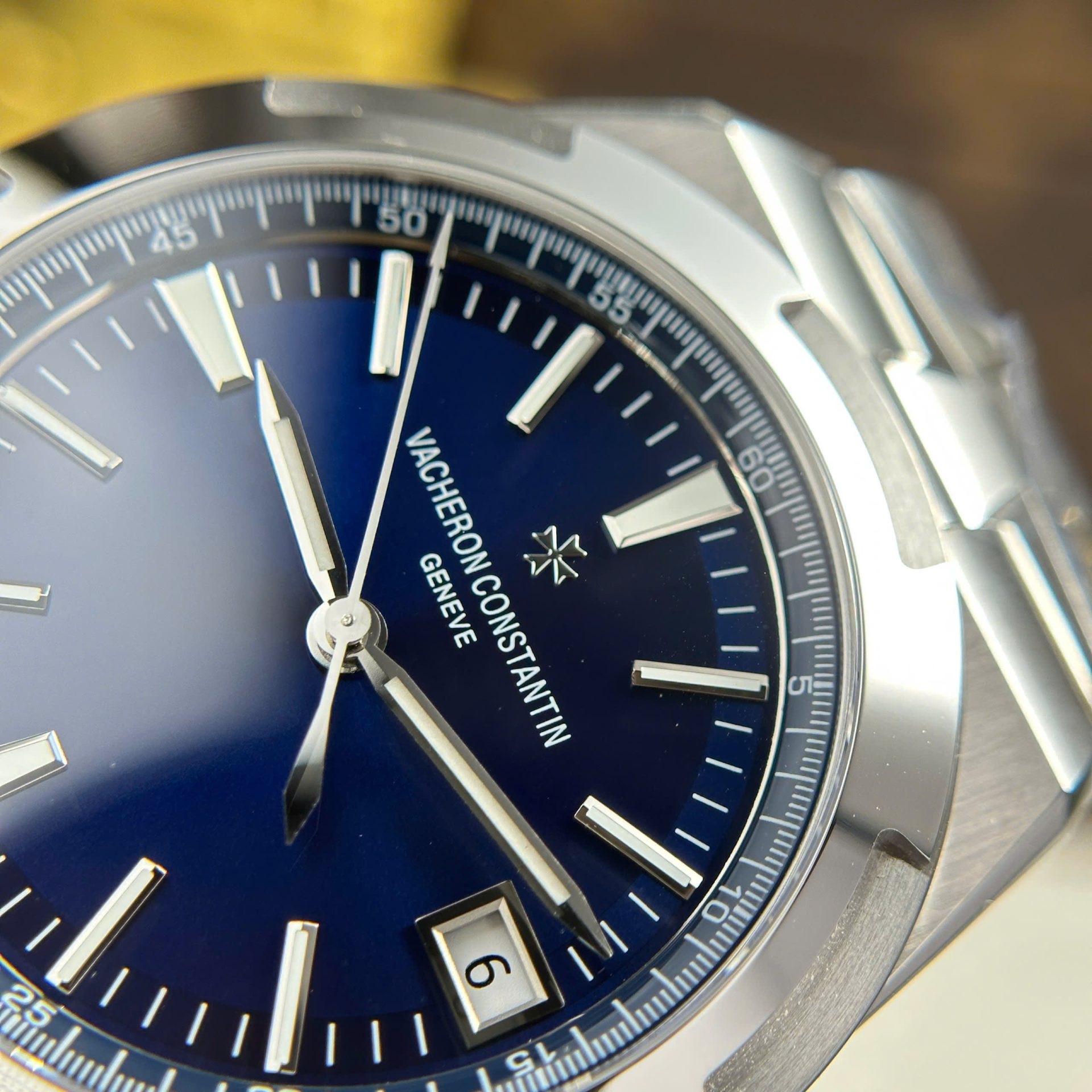 Vacheron Constantin Overseas 4500V Replica Watch Dial Blue PPF Factory 41mm - Top club
