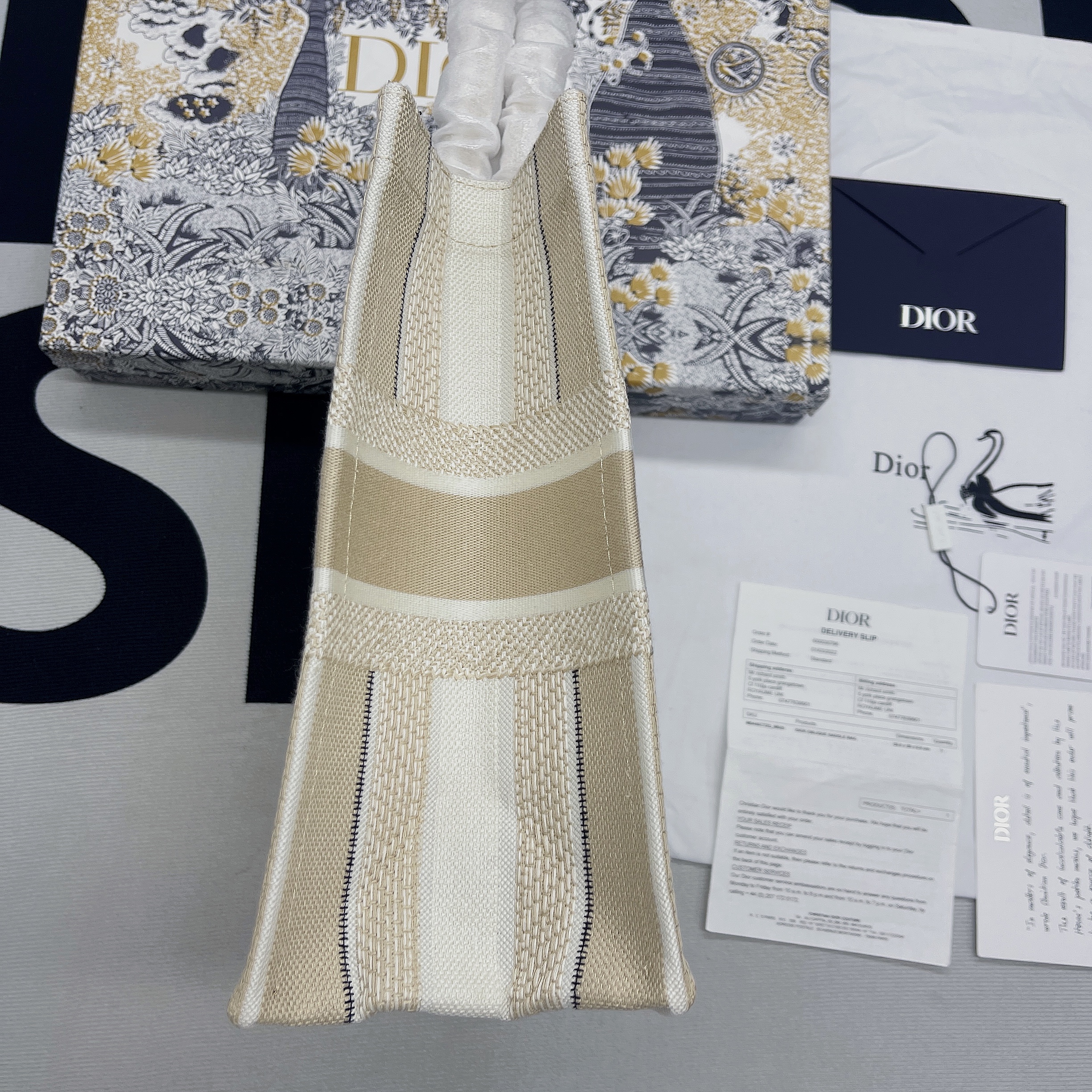 Christian Dior Medium Dior Book Tote Beige, For Women, Women’s Handbags 14in/36cm CD1:1High-quality replica