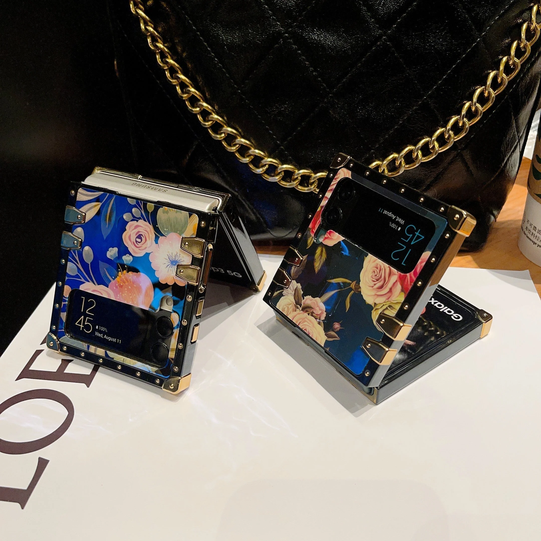 Samsung Galaxy Z Flip6/5/4/3 5G Square Case Aphrodite Ring - Wholesale & Influencer