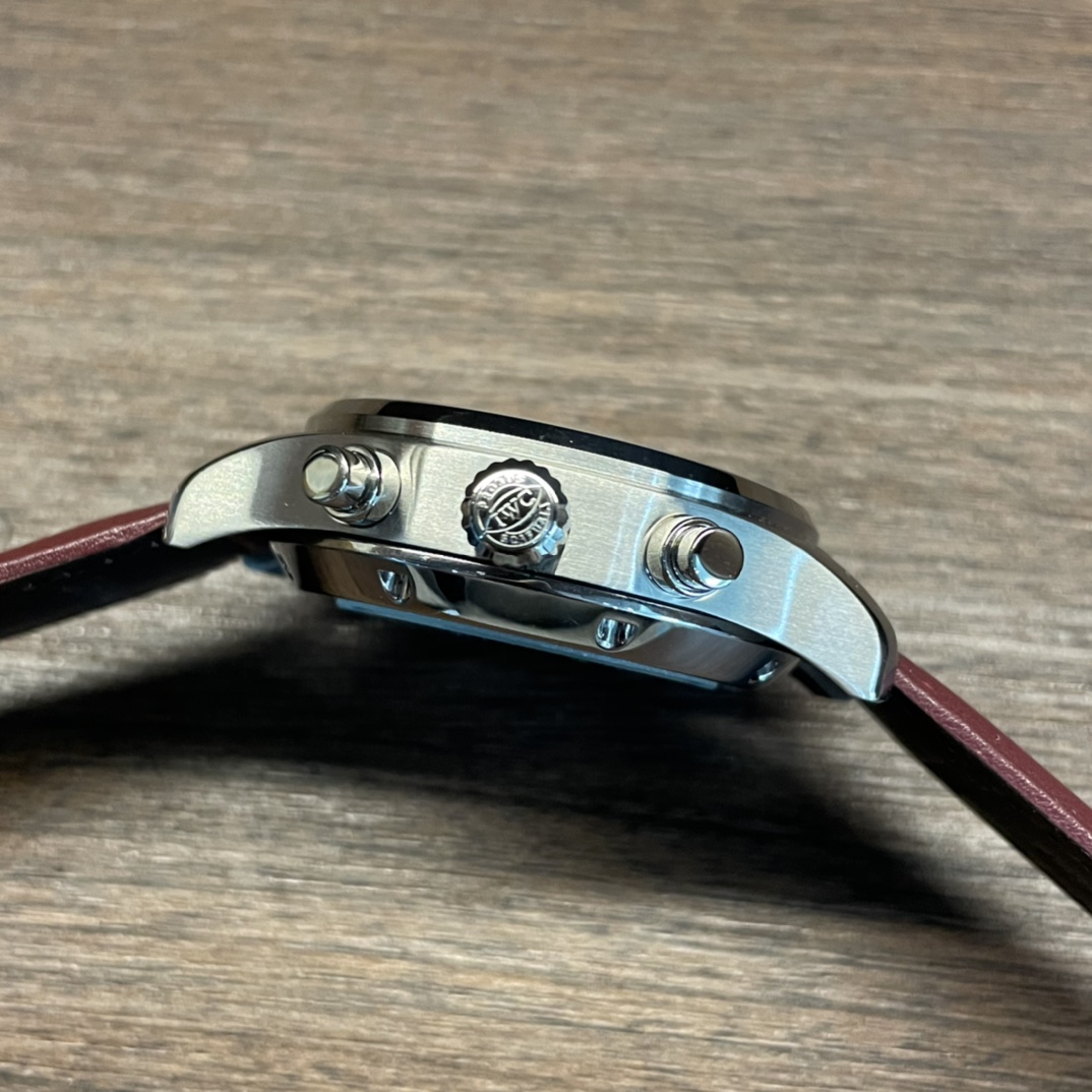 IWC Pilot's Watch Men's(1:1 replica) - Top club