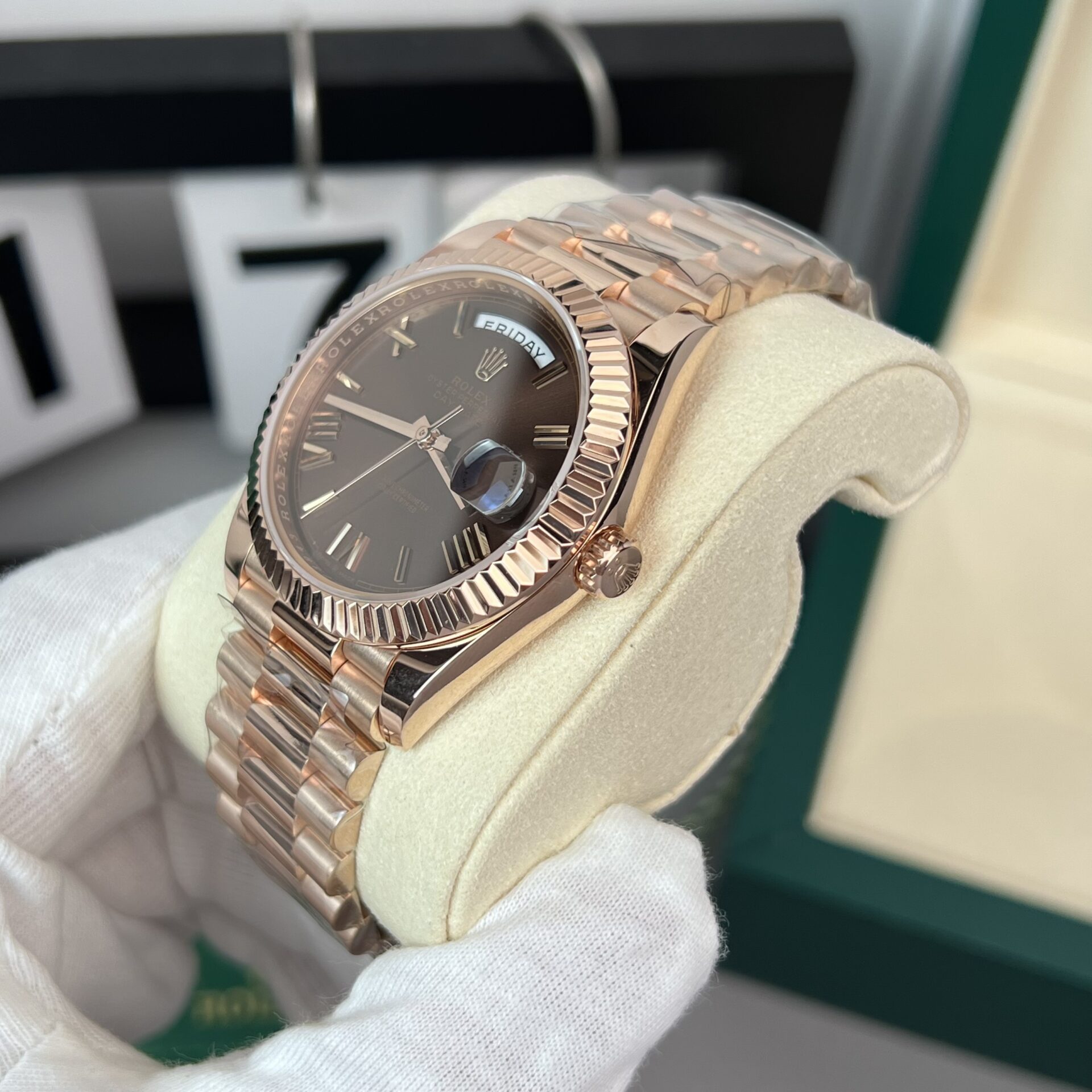 Rolex Day-Date 18K Gold Wrapped Replica Watch Chocolate Dial GM V2 40mm - Top club