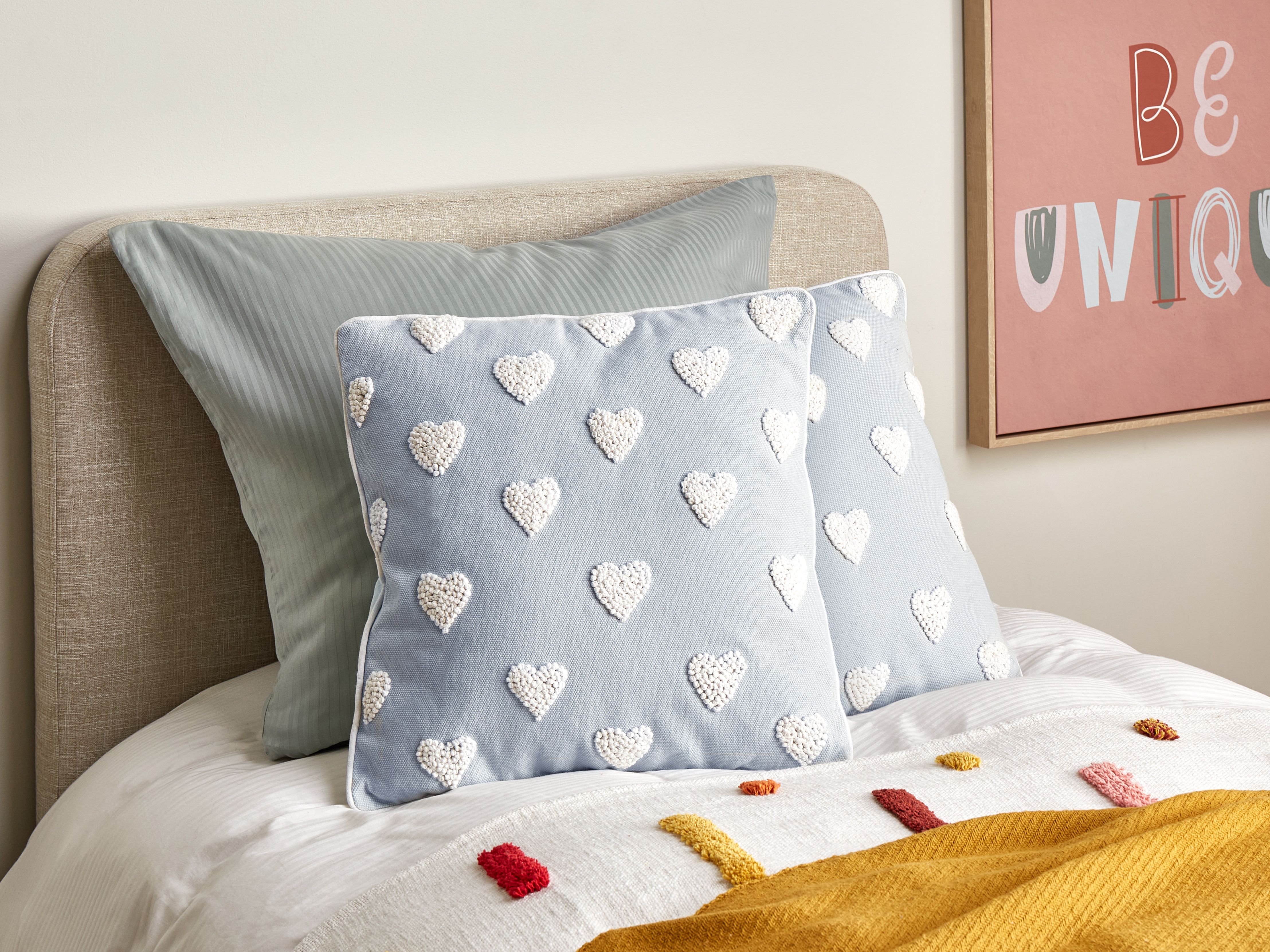 Set of 2 Decorative Cushions GAZANIA Cotton 45 x 45 cm Light Grey