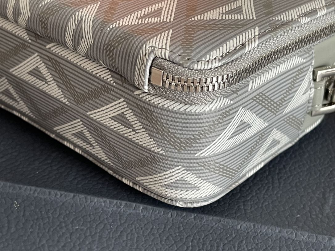 Pouch With Strap Diamond Black/Grey For Women‎ 6.5in/17cm CD 2ESBC119DCO_H43E1:1High-quality replica