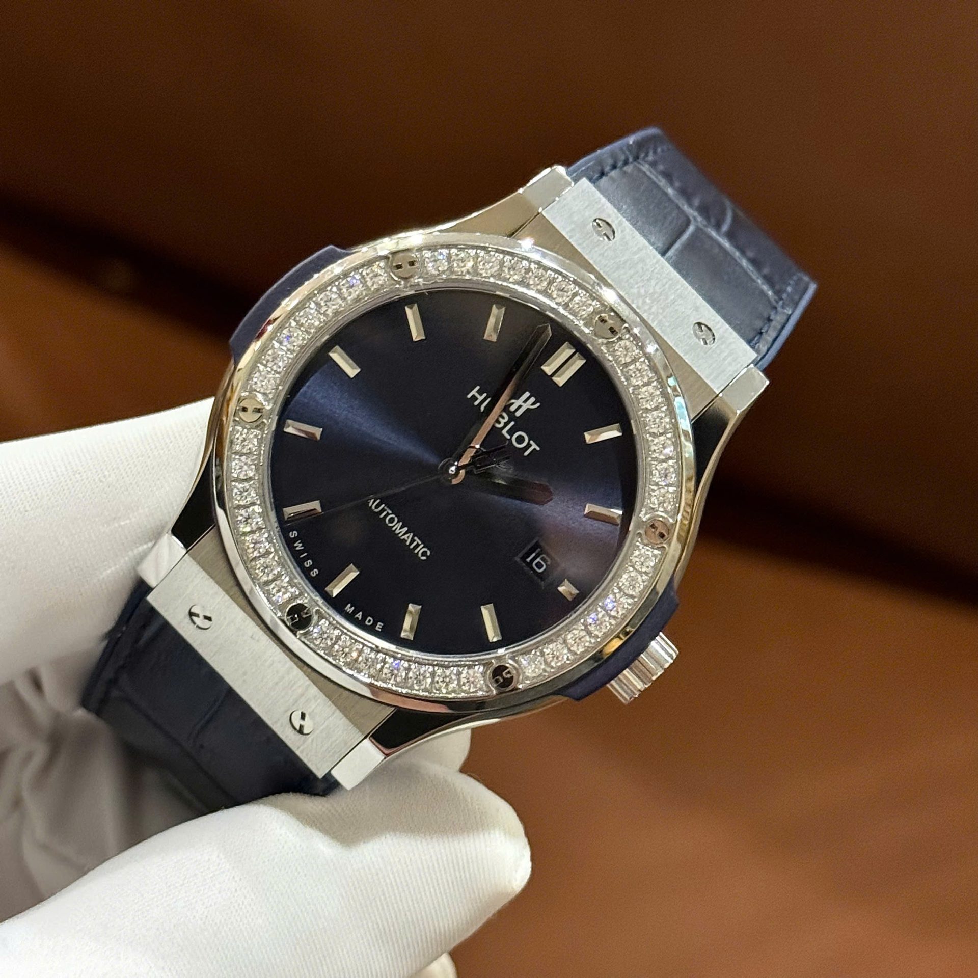 Hublot Classic Fusion Fake Watch Men Blue Dial Bezel Stone CZ HB Factory 42mm - Top club