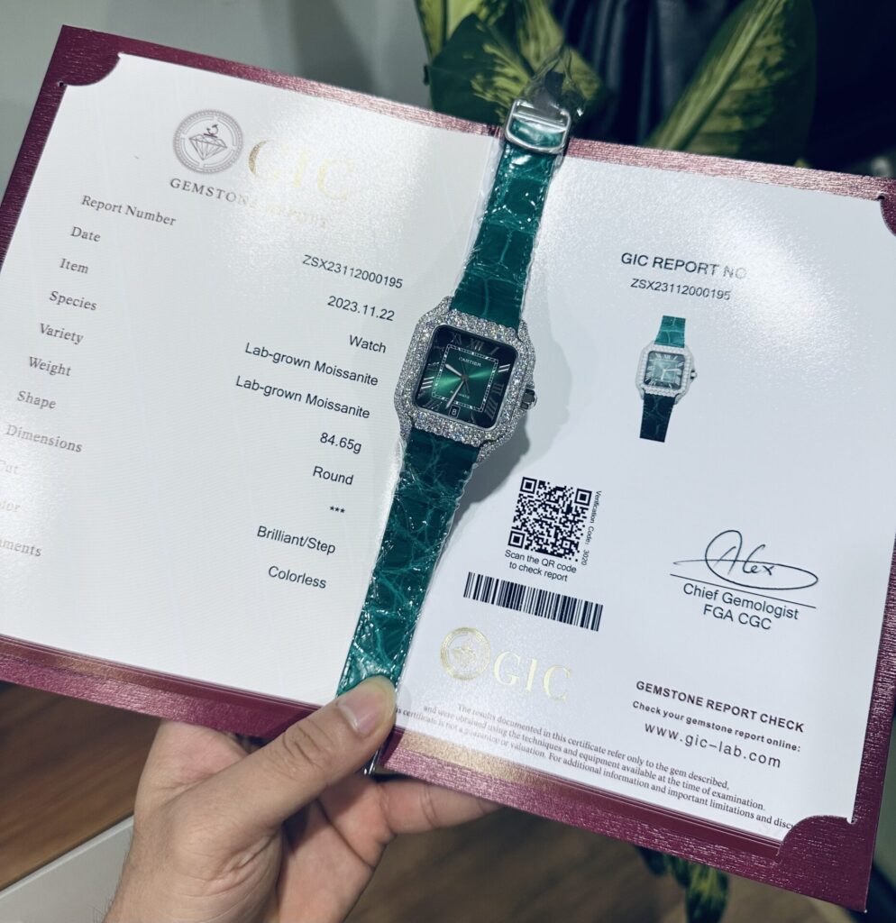 Cartier Santos With Green Moissanite Replica Watch 39.8mm - Top club