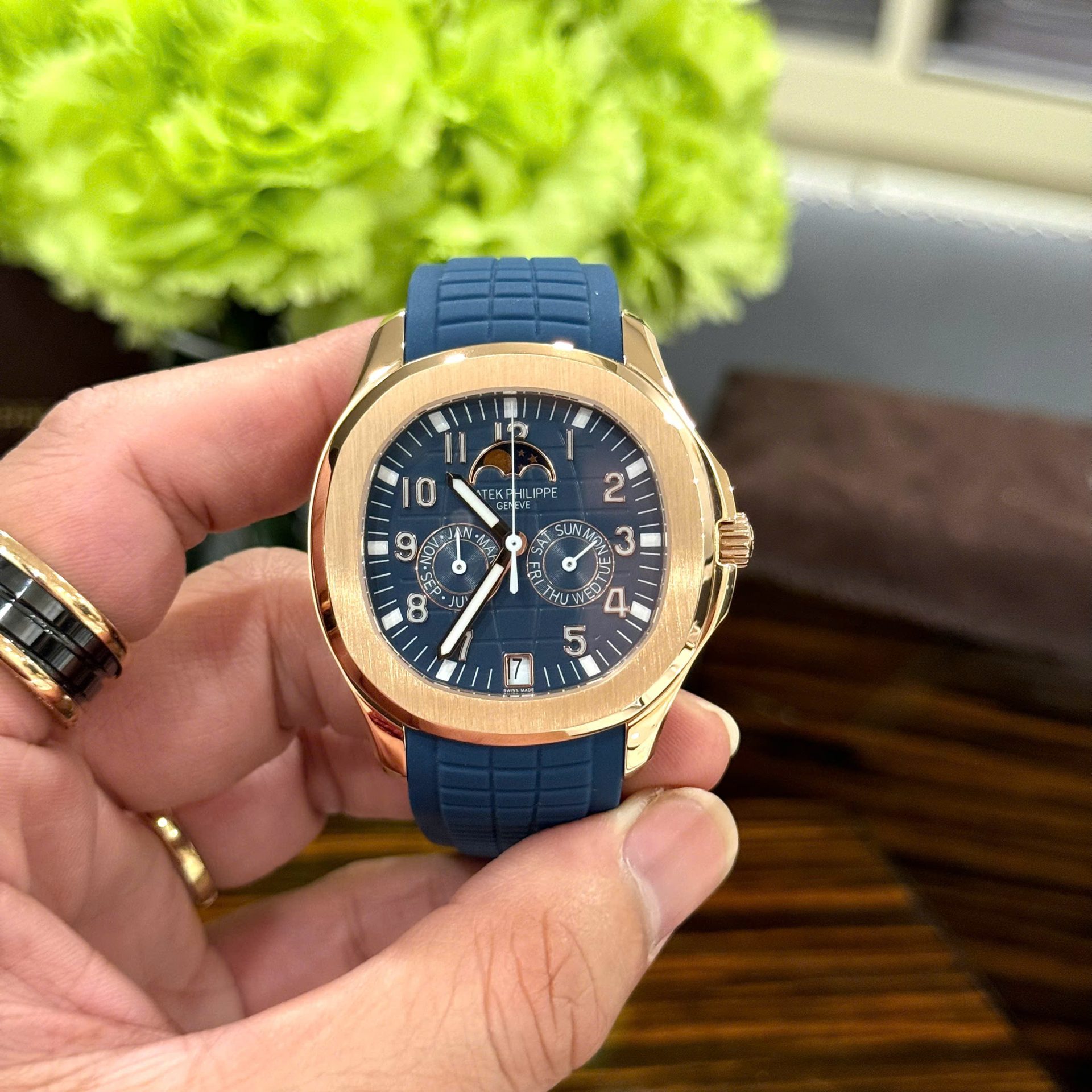 Patek Philippe Aquanaut 5261R Replica Watches Best Quality Blue Dial Rubber Strap 40mm - Top club
