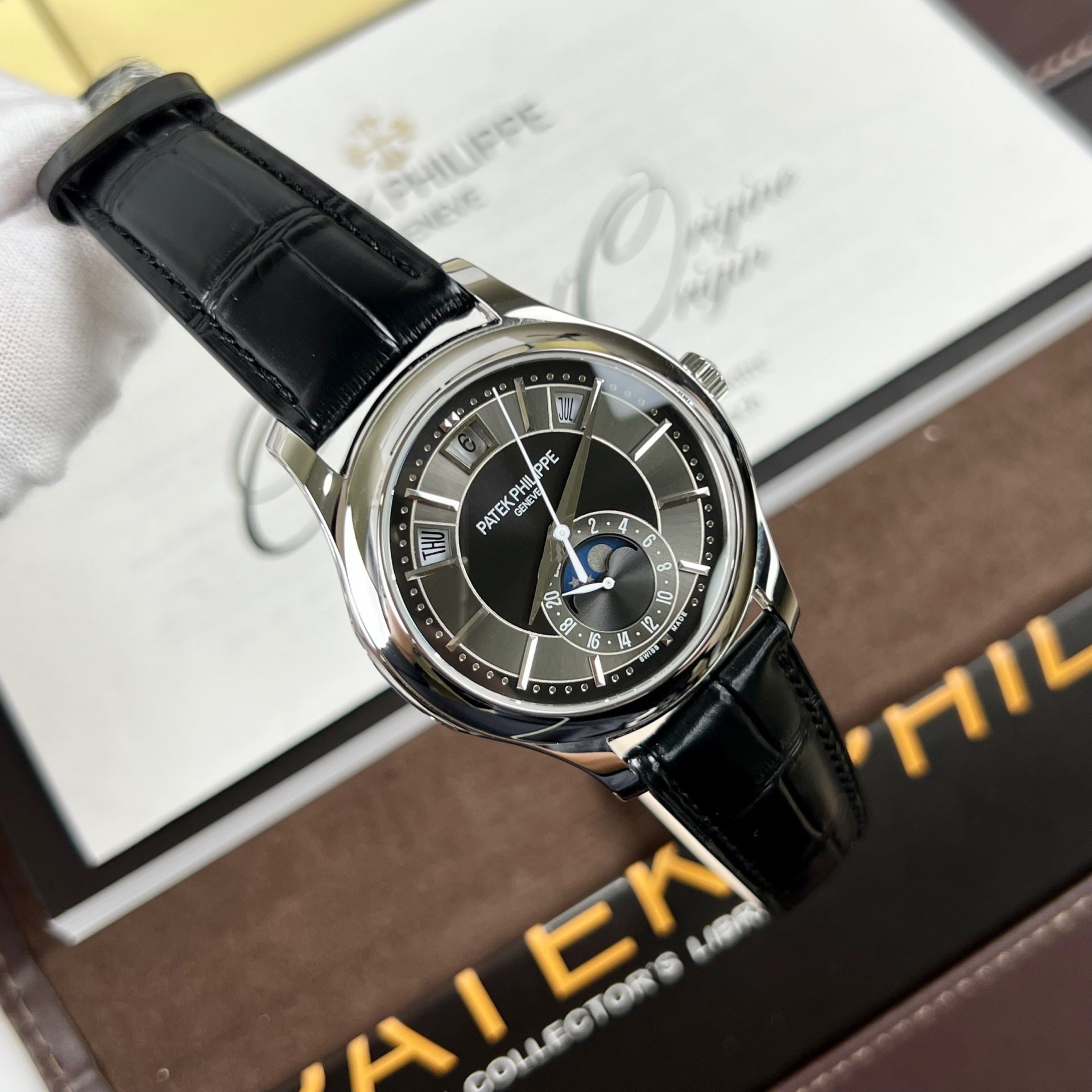 Patek Philippe Complications 5205G Replica Watches Best Quality Leather Strap 40mm - Elite Watch Atelier