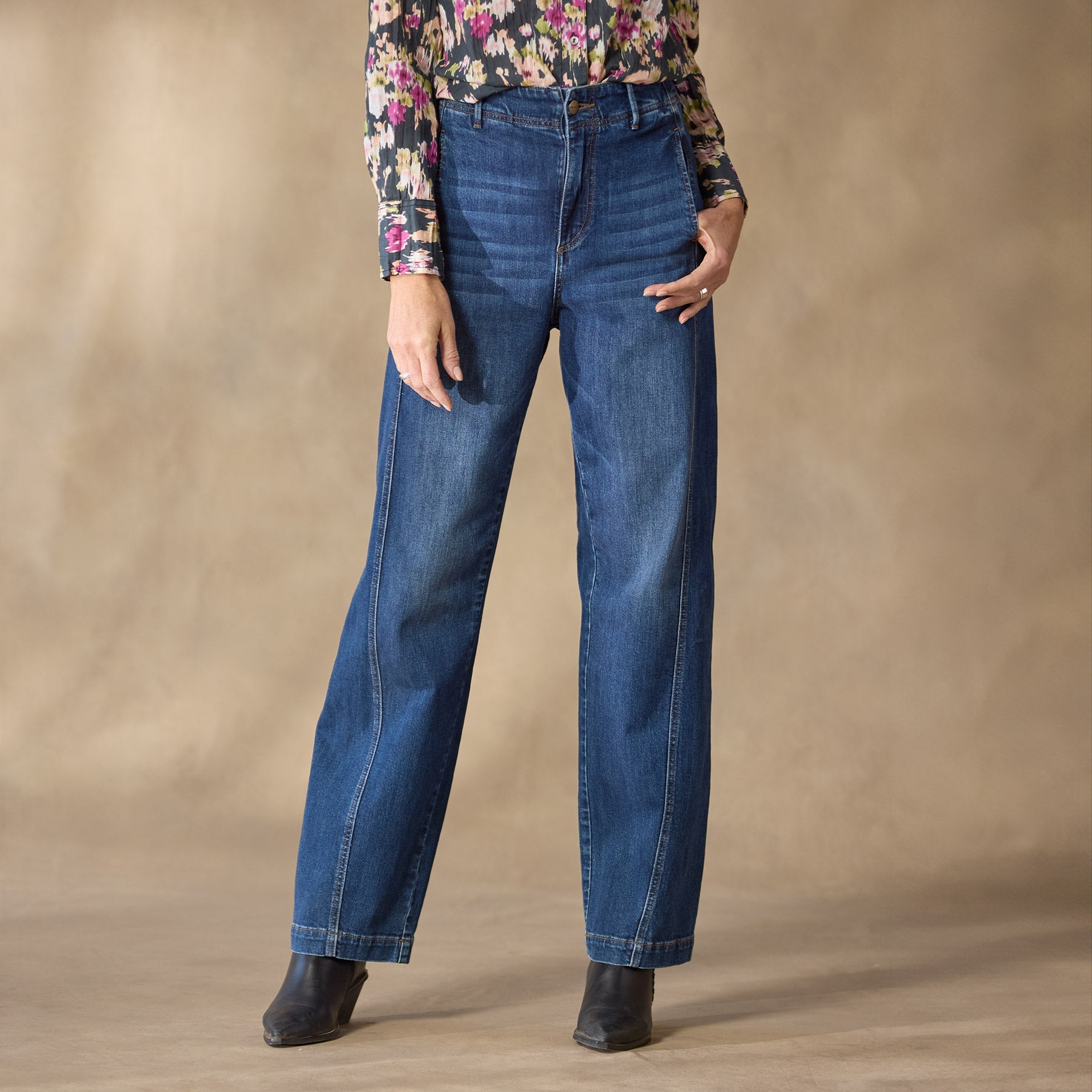 Relaxed Joan Jeans - Sundance Clothing