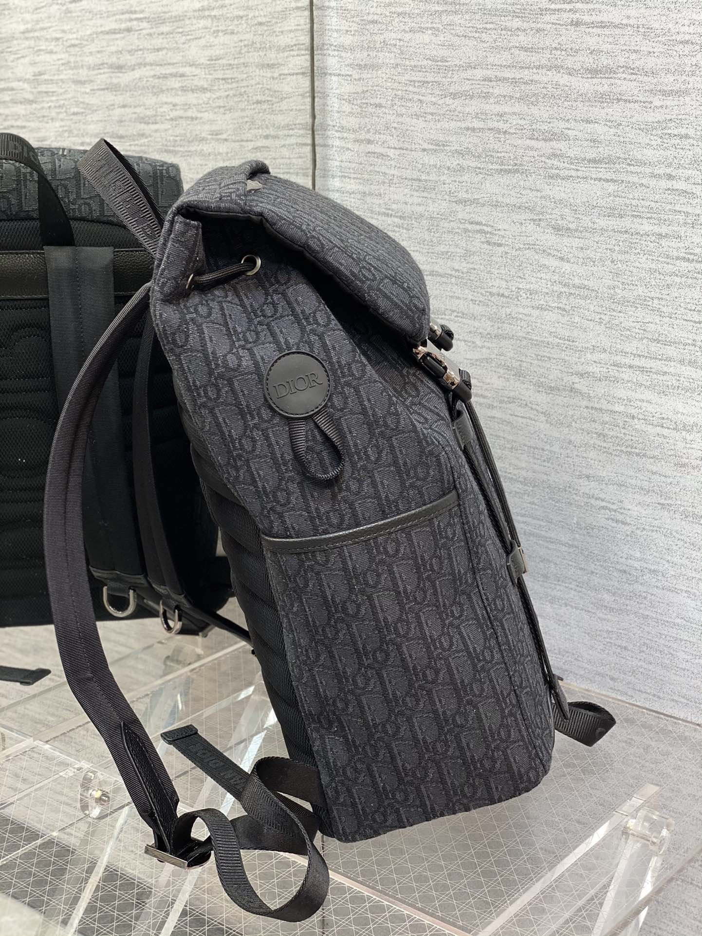Explorer Backpack Beige/White/Black For Women‎ 16.5 in/ 42.5 cm CD 1ESBA152YKY_H27E1:1High-quality replica