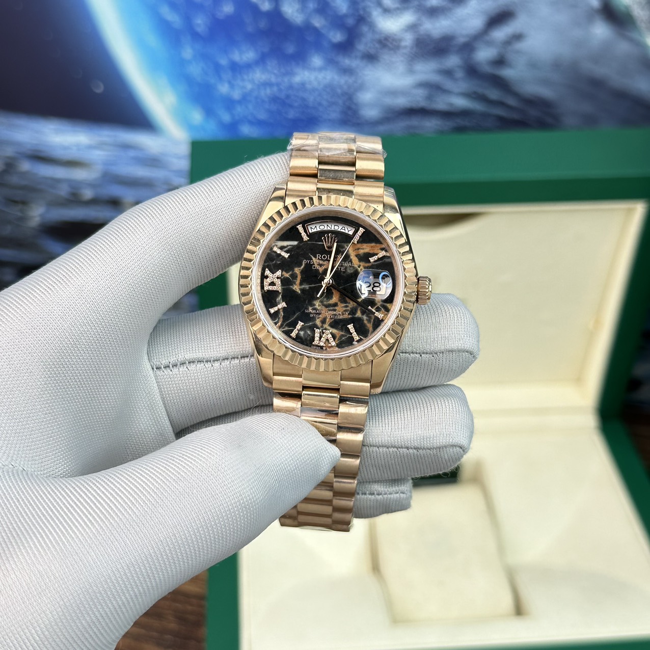 Rolex Fake Watch Day-Date Rose Gold Lava Dial BP Factory 40mm - Elite Watch Atelier