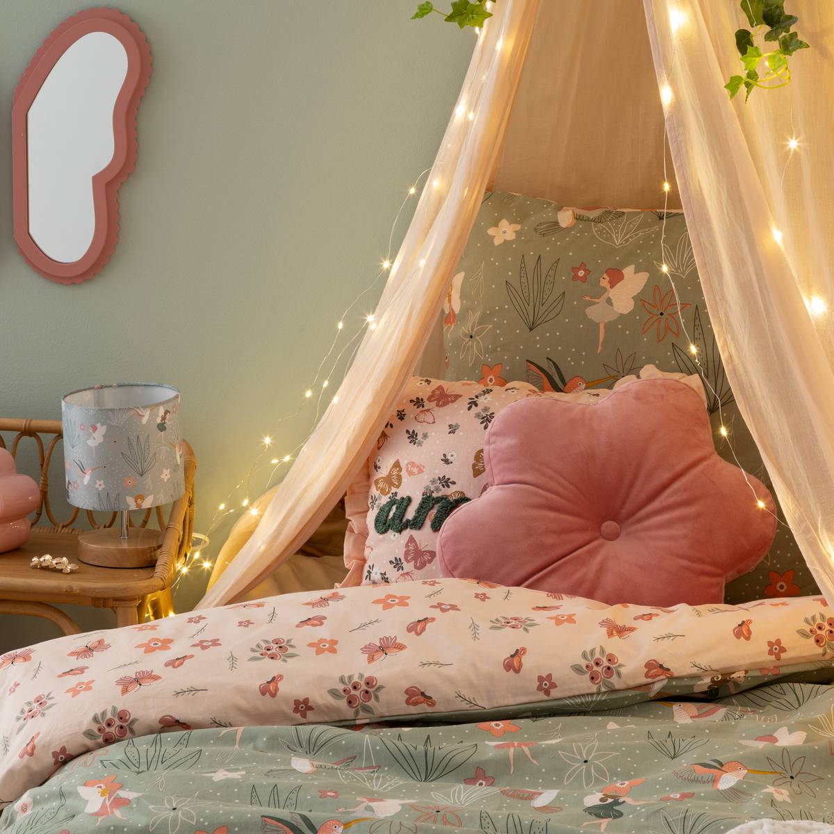 Flower cushion "Amelia" Pink, D.38 cm