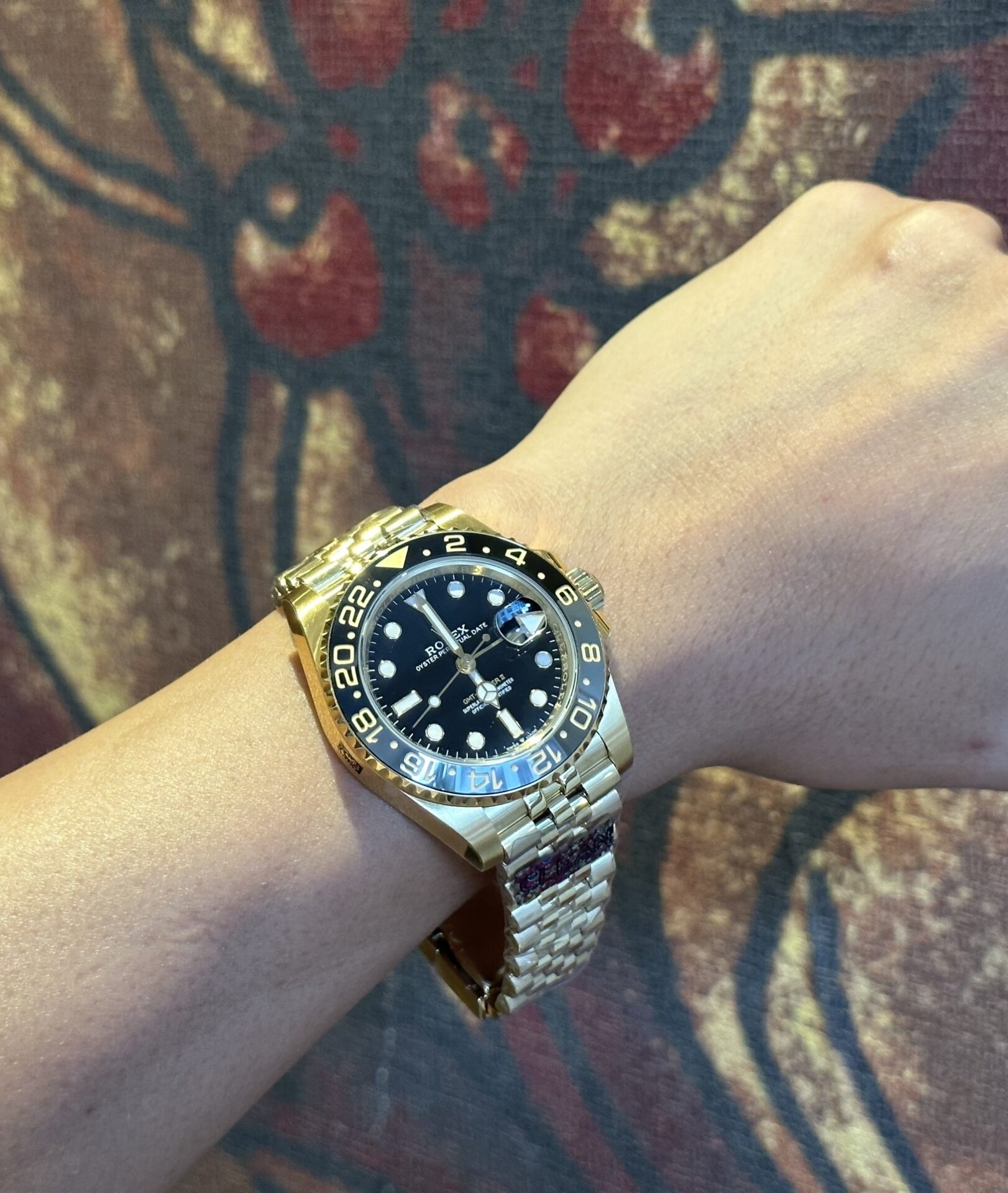 Rolex Replica 1:1 Watch GMT-Master II 126718GRNR Gold Plated Factory Clean 40mm - Elite Watch Atelier