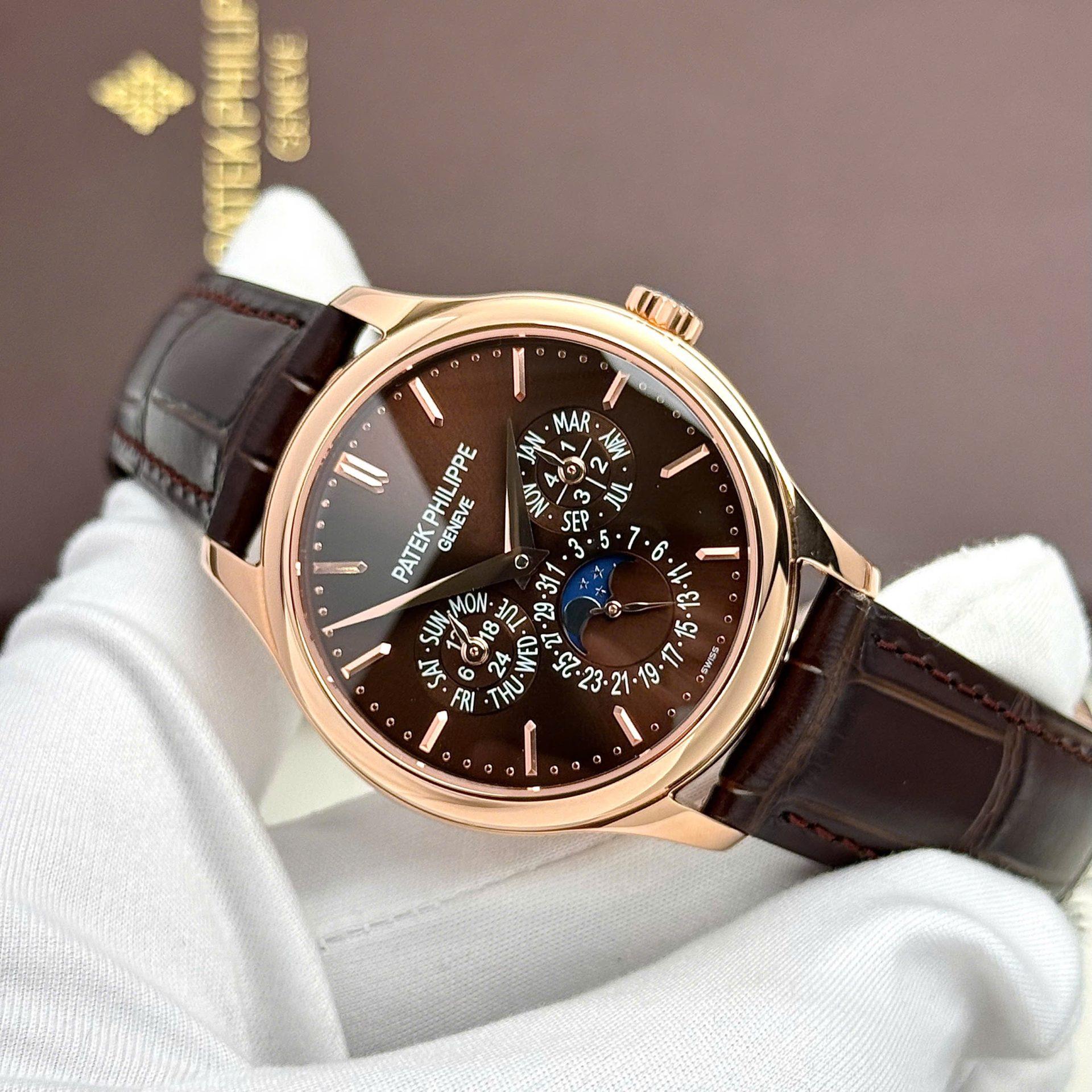 Patek Philippe Best Replica Watches Grand Complications 5327R Automatic Movement Chocolate Dial 40mm - Top club