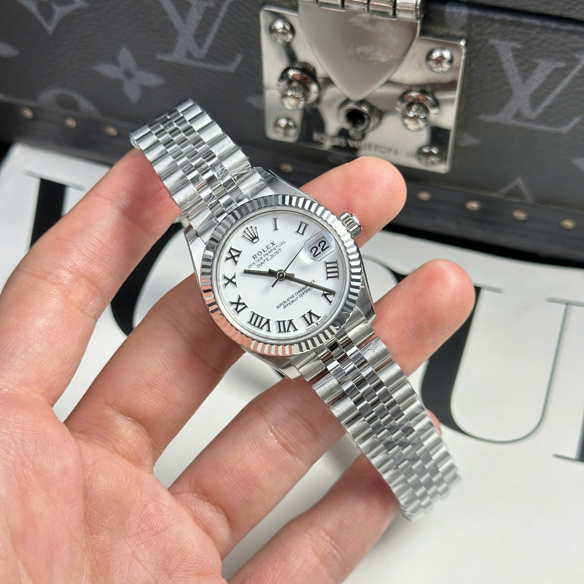 Rolex DateJust Copies Watches Dial White Jubilee Strap THB Factory 31mm - Elite Watch Atelier