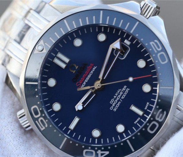 Replica Omega OMF Seamaster 300M Chronometer Blue Dial SS Bracelet A2824 - Top club