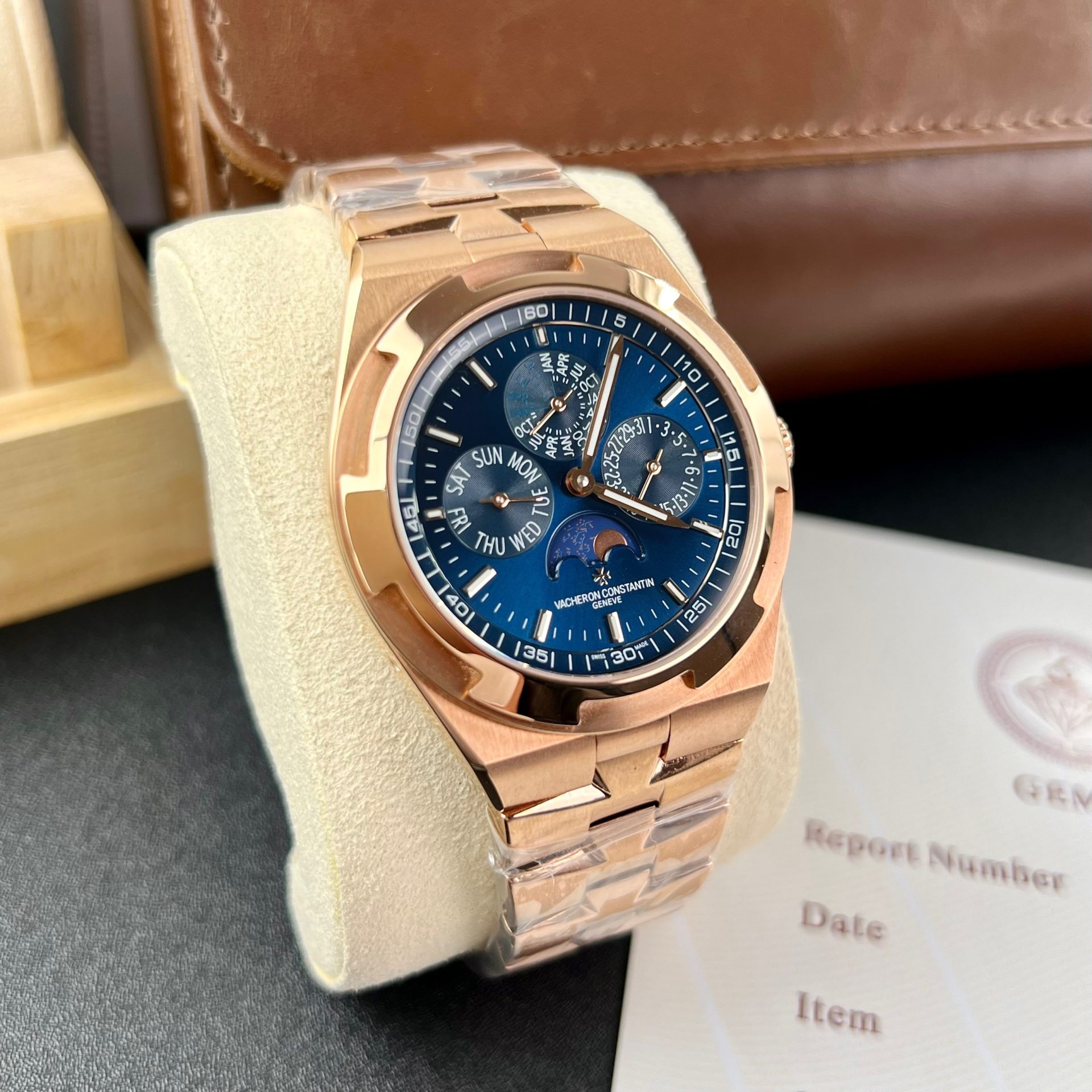 Vacheron Constantin Best Replica Watch Overseas 5500V Dial Blue 42.5mm - Elite Watch Atelier