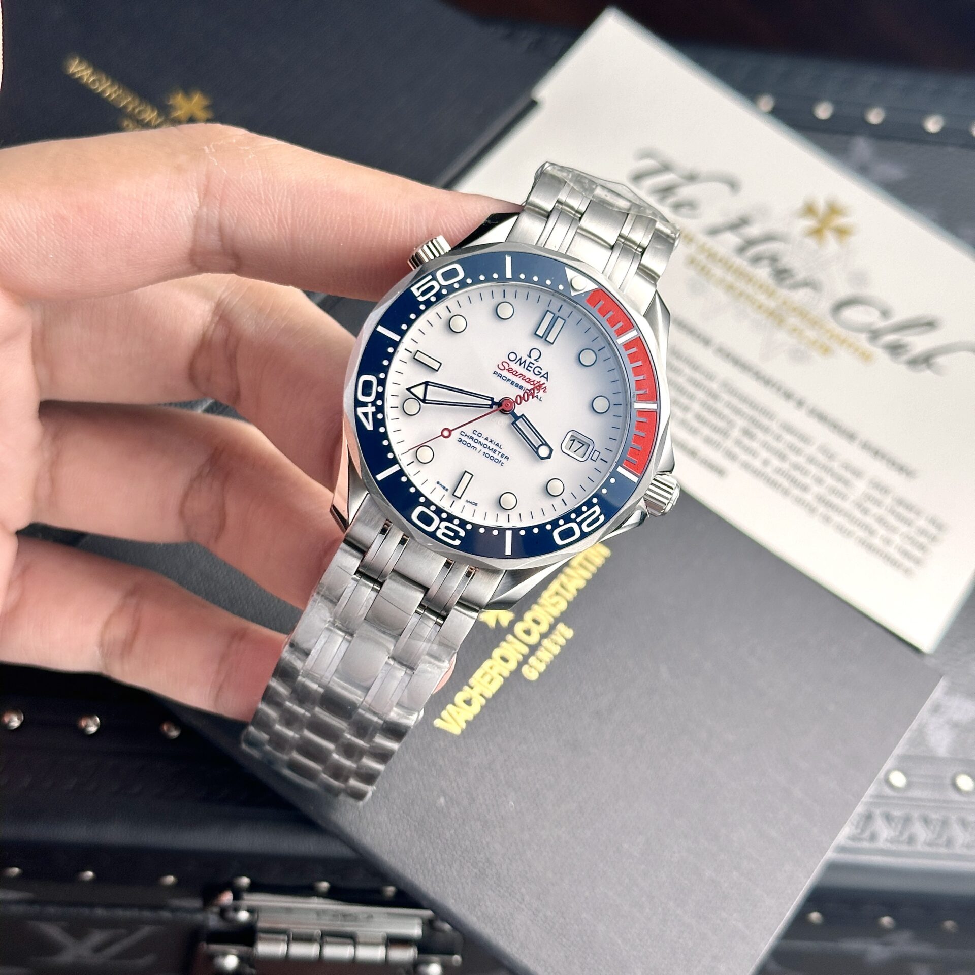 Omega Seamaster Profesional 007 Replica Watch VS Factory 41mm - Top club