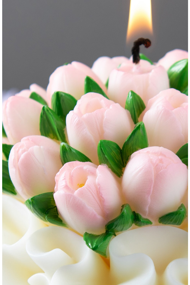 Tulip Bouquet Candle