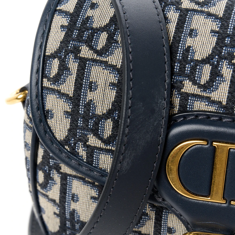 Superfake Dior Bobby Bag Replica – Gold Hardware & Oblique Canvas1:1High-quality replica