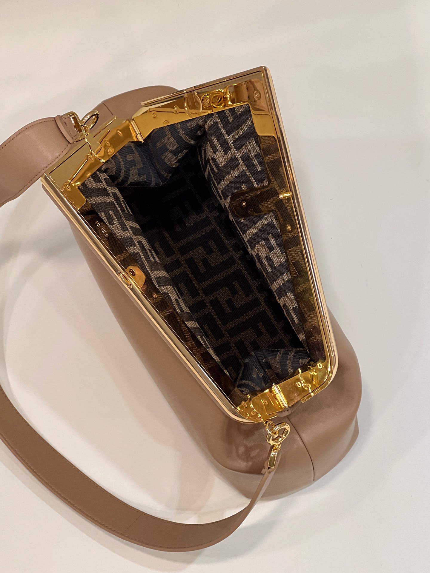 Fendi First - Replicaclubs