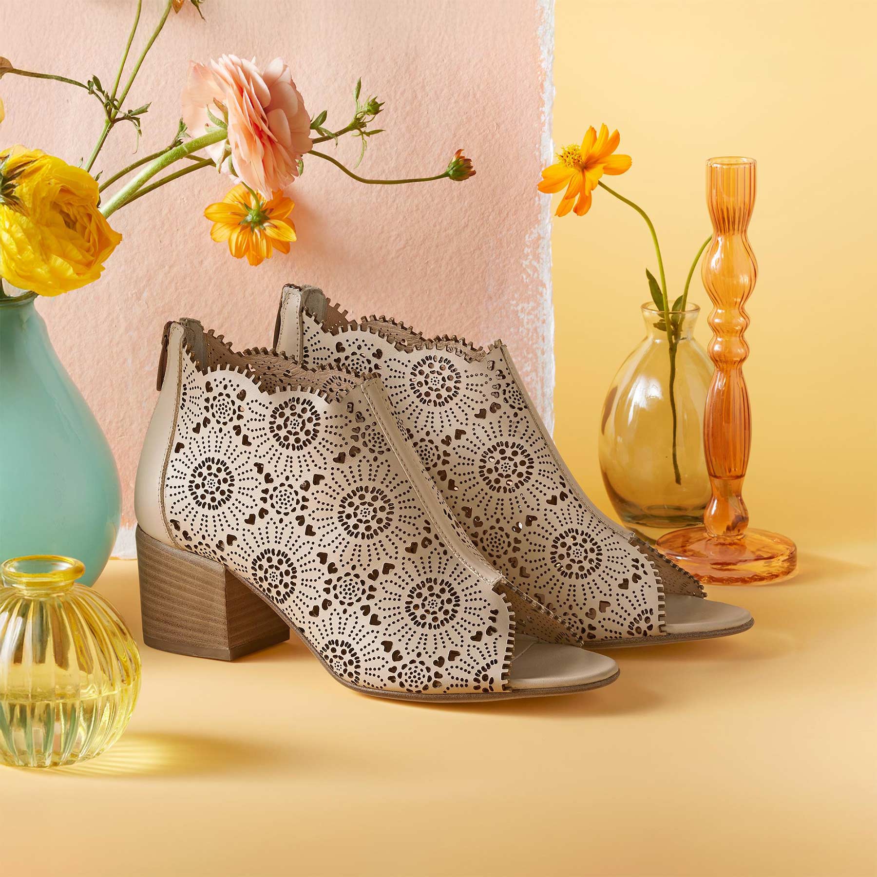 Penelope Sandals - Sundance Clothing