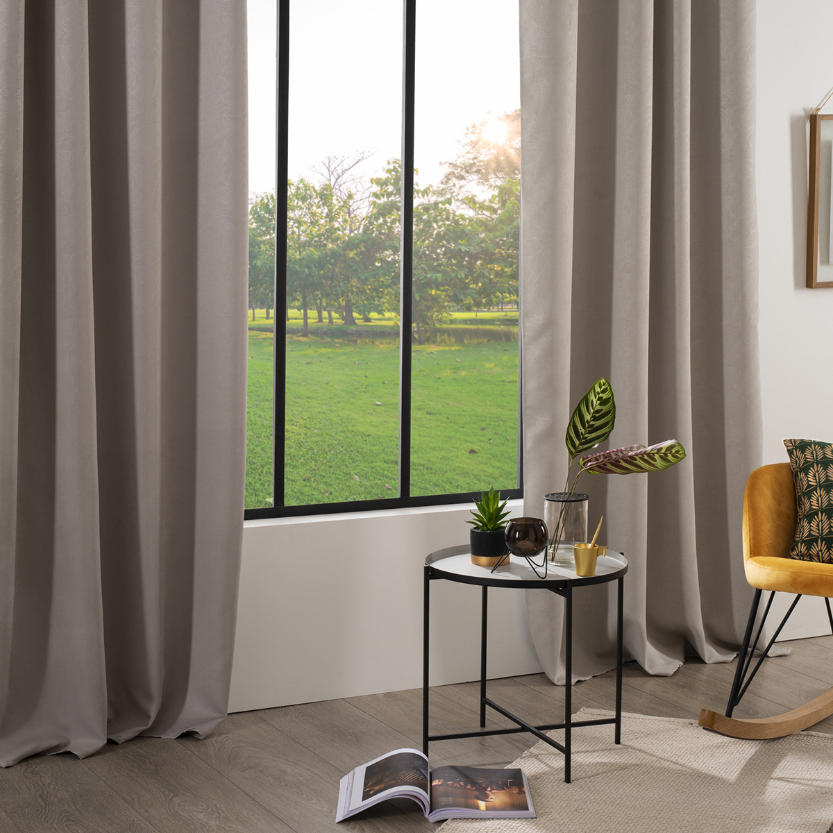 Blackout curtain "Leaves" Beige, 140x260 cm