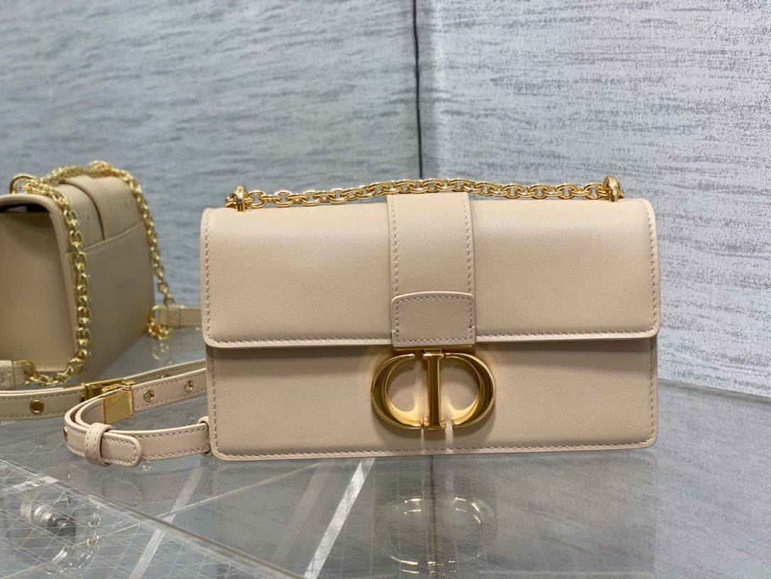 30 Montaigne Ease-West Bag With Chain For Women – M9334UHEL_M80P1:1High-quality replica