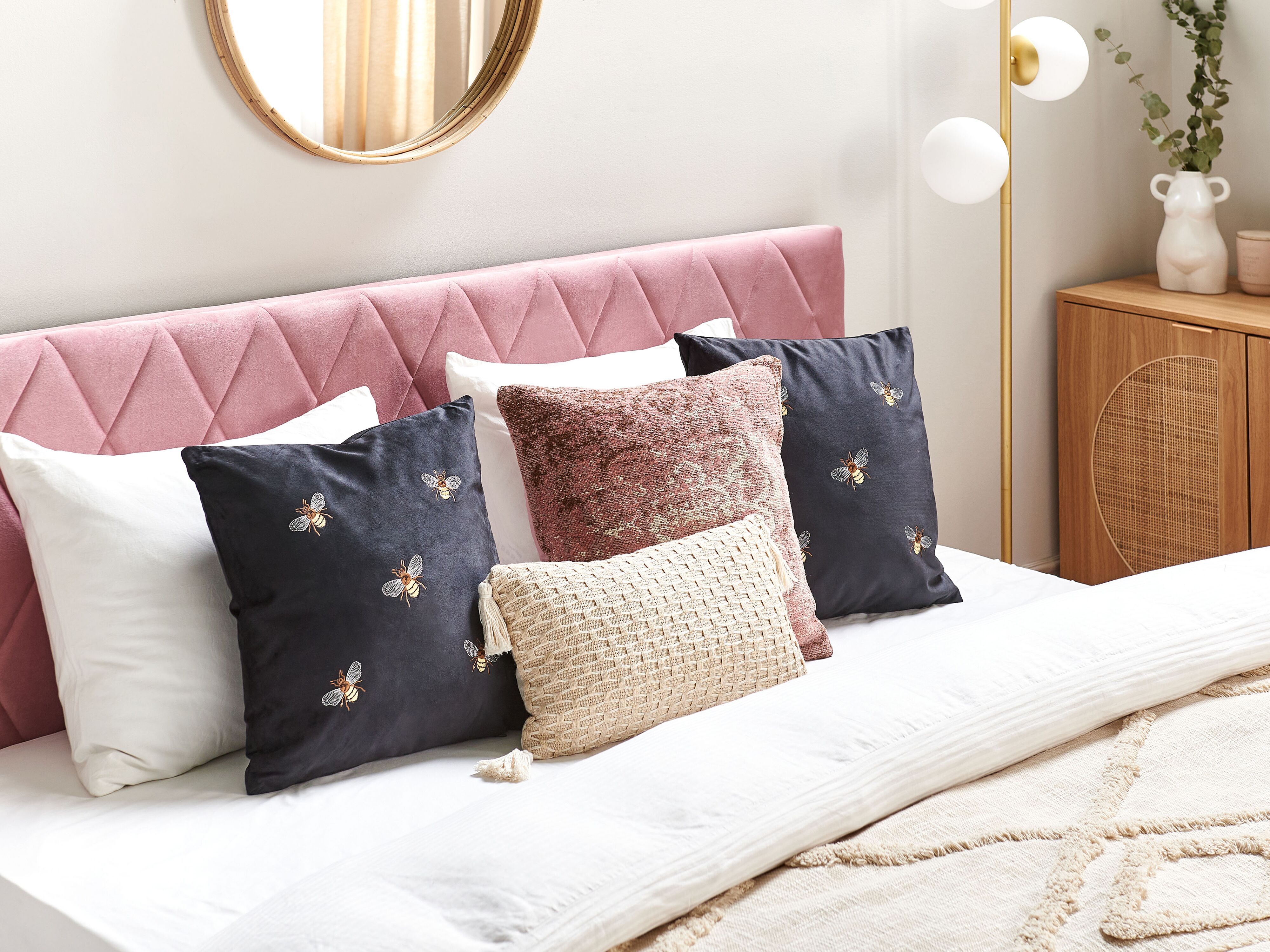 Set of 2 Decorative Cushions TALINUM Velvet 45 x 45 cm Black Animal Pattern