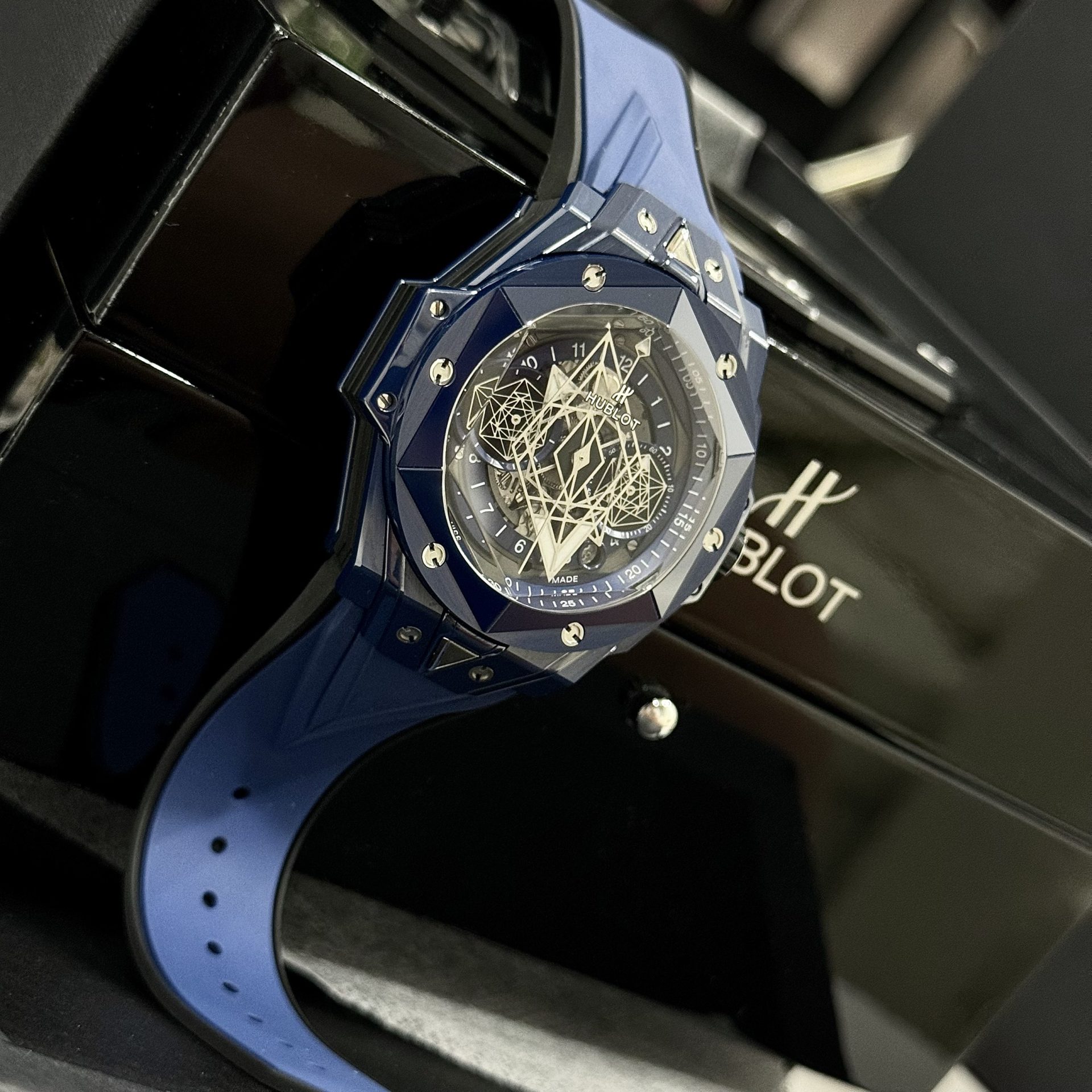 Hublot Replica 1:1 Watch Big Bang Sang Bleu ll Blue Ceramic Case Factory BBF 45mm - Top club