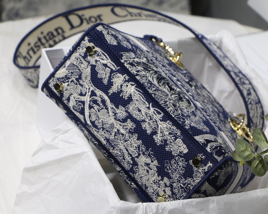 Christian Dior Medium Lady D-Lite Bag Blue, For Women, Women’s Handbags 24cm/9.5in CD M0565ORGO_M9281:1High-quality replica