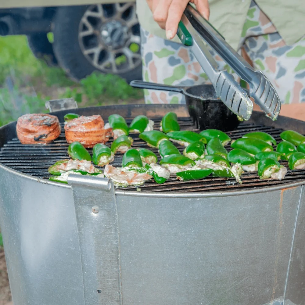 Old Smokey 22 Inch Portable Charcoal Grill - #22 - Image 6 Old Smokey 22 Inch Portable Charcoal Grill - #22 - Image 6