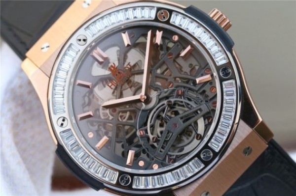 Replica Hublot Classic Fusion Tourbillon 42mm TF RG Skeleton Dial Black Gummy Strap A23J - Top club