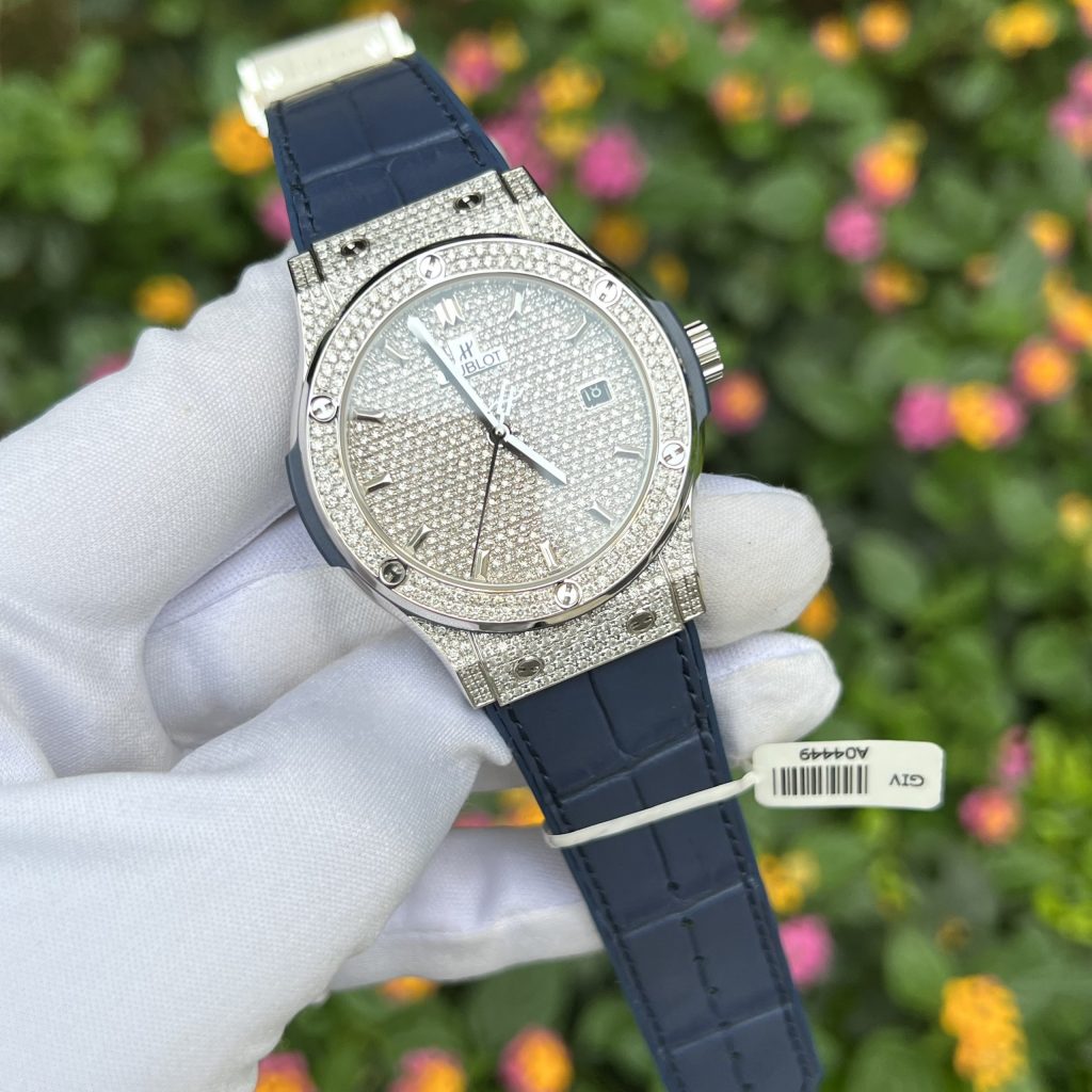 Hublot Best Replica Watch Classic Fusion Custom Natural Diamonds 42mm - Top club