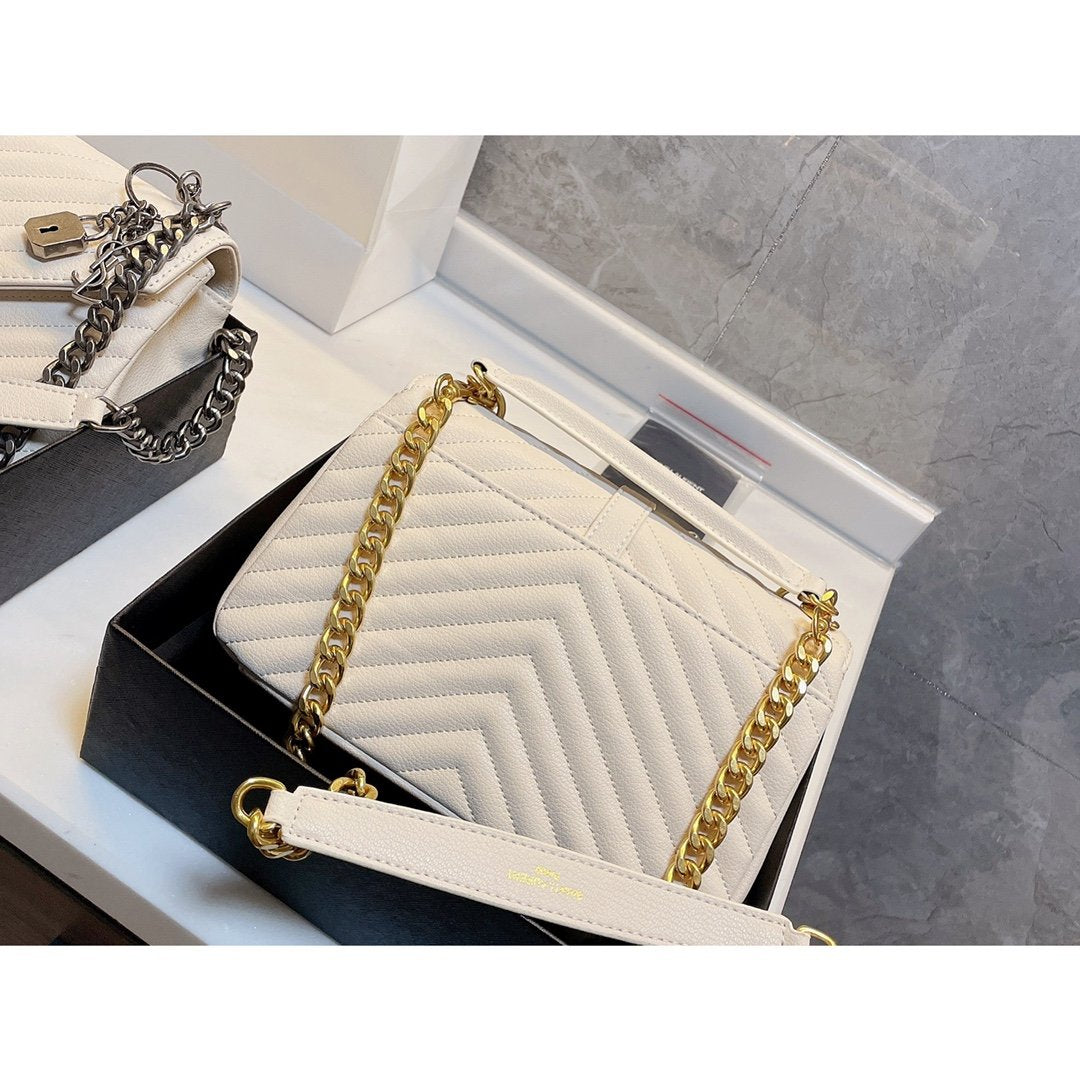 TO – Luxury Edition Bags SLY 1531:1High-quality replica