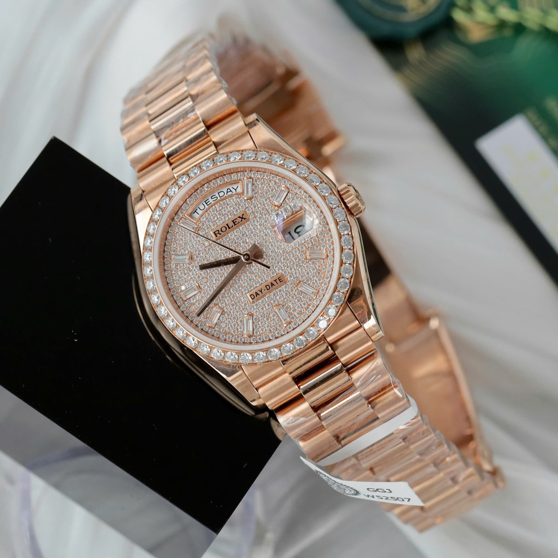 Rolex Day-Date Copies Watches 18K Rose Gold Wrapped + Moissanite Diamonds GM Factory 36mm - Top club