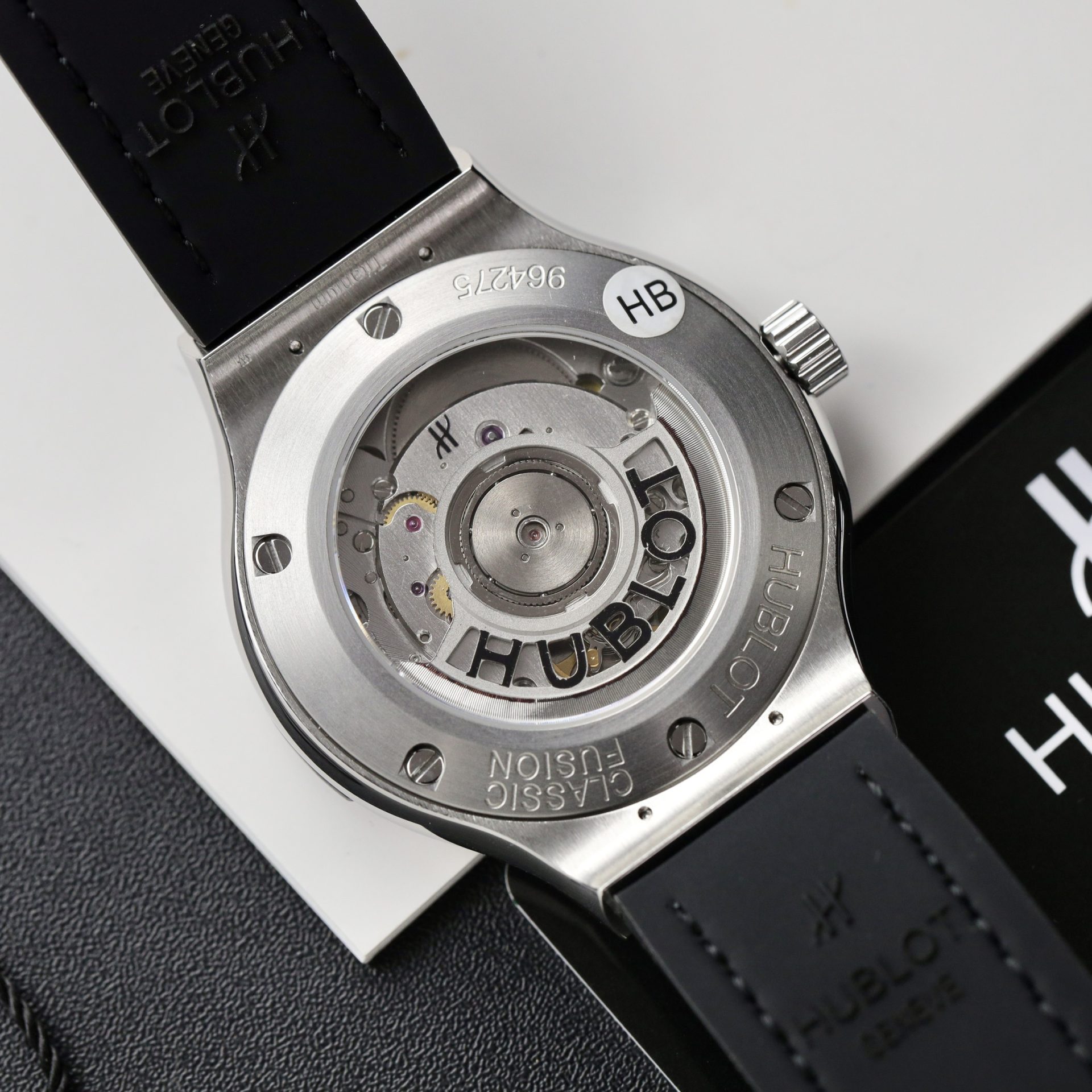 Hublot Replica 1:1 Watch Classic Fusion Black Moissanite Diamonds Factory HB 42mm - Top club