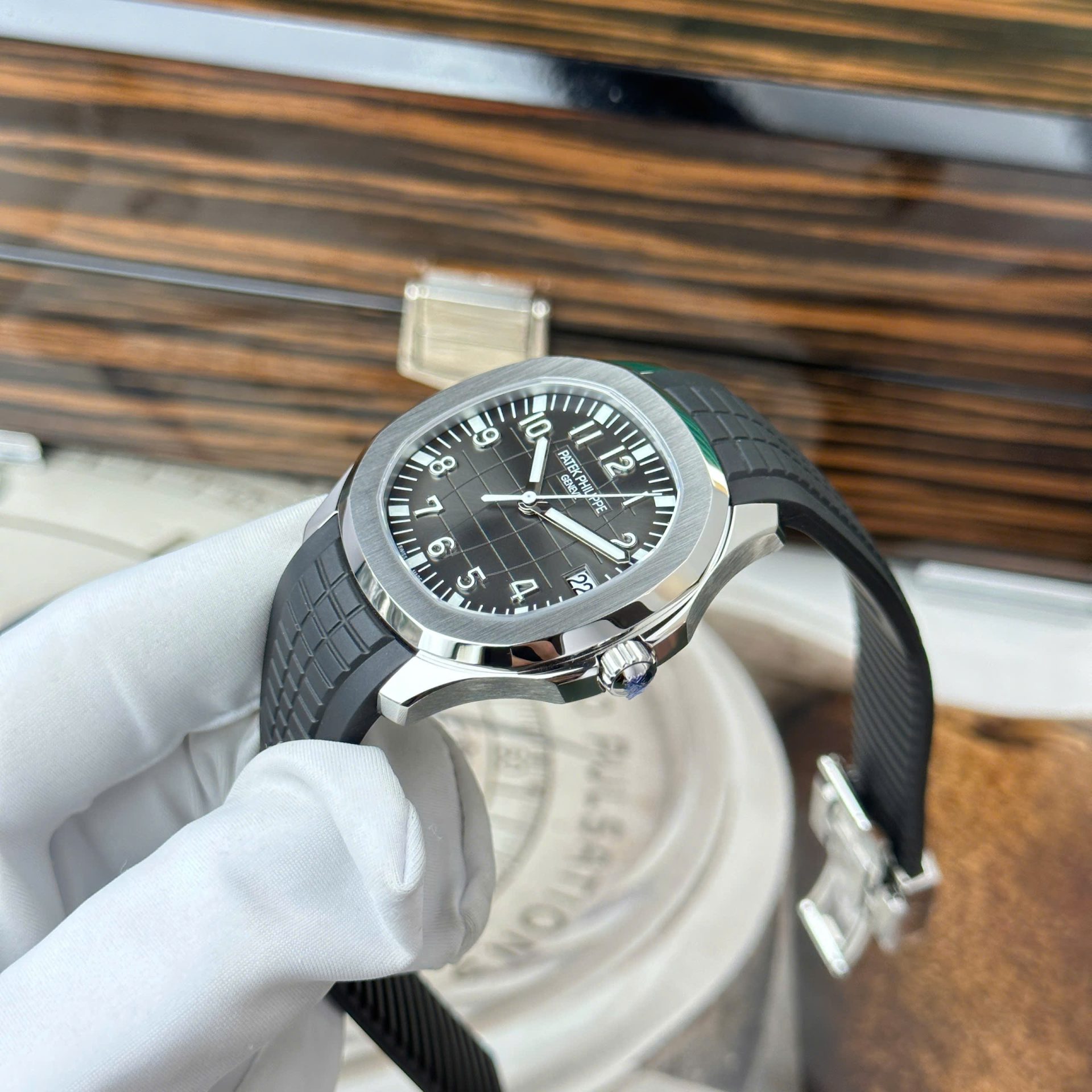 Patek Philippe Aquanaut 5167 Replica Watch Custom Like Auth VVIP 40mm - Top club